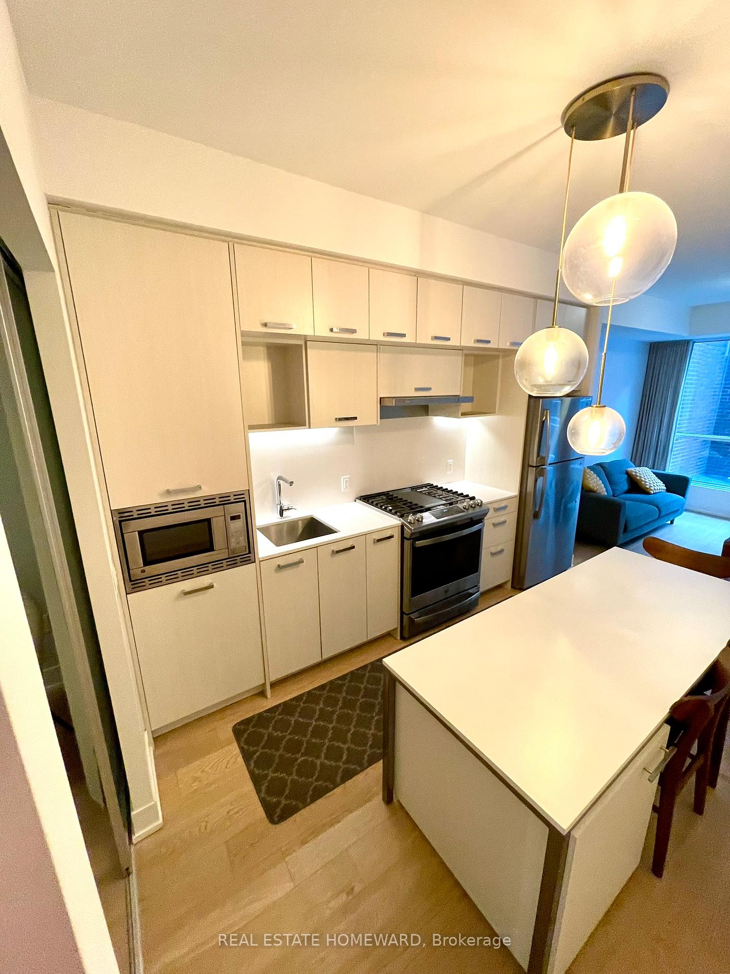 Photo 31 of Unit 201, 1331 Queen Street E, Toronto, Greenwood-Coxwell — HOMEH