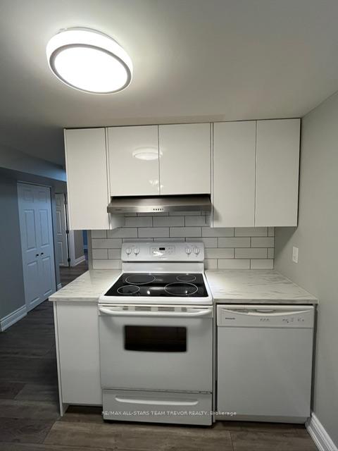 Photo 6 of Unit Lower, 9 West Street, Georgina, Sutton & Jackson's Point — HOMEH