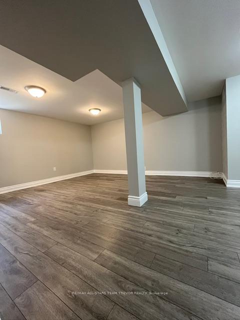 Photo 9 of Unit Lower, 9 West Street, Georgina, Sutton & Jackson's Point — HOMEH