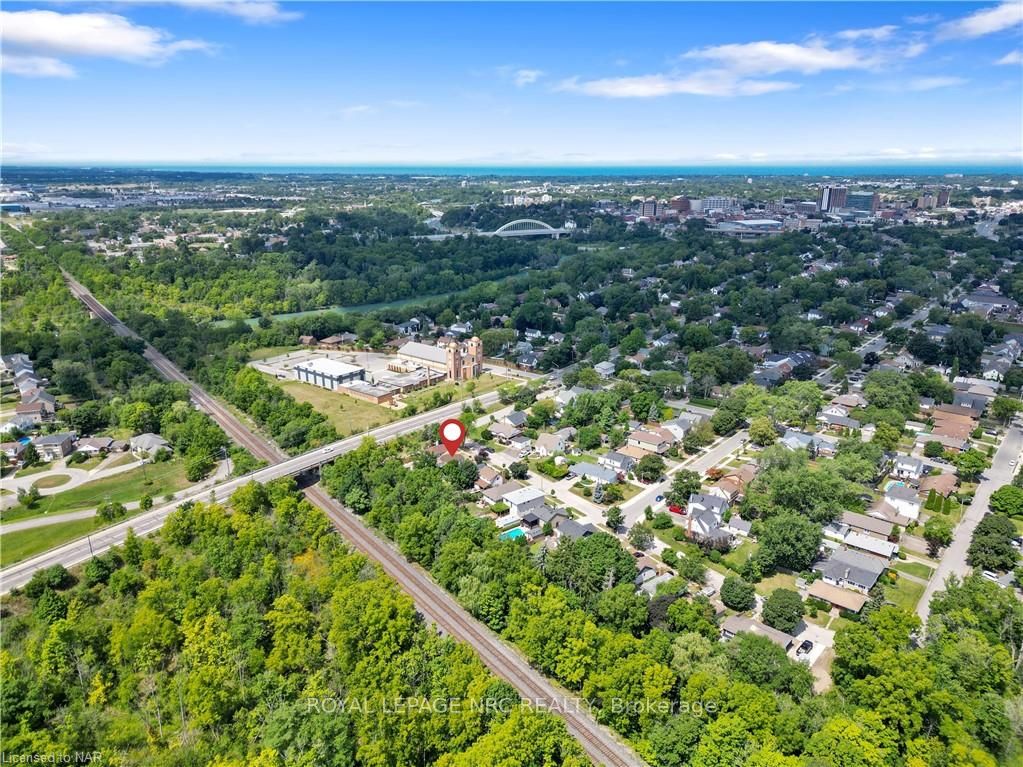 Photo 29 of 6 Cliff Road, St. Catharines, Old Glenridge — HOMEH