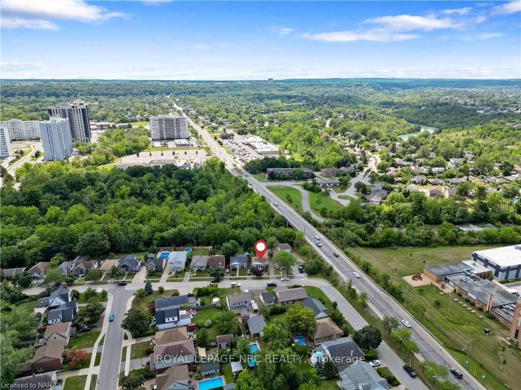 Photo 28 of 6 Cliff Road, St. Catharines, Old Glenridge — HOMEH