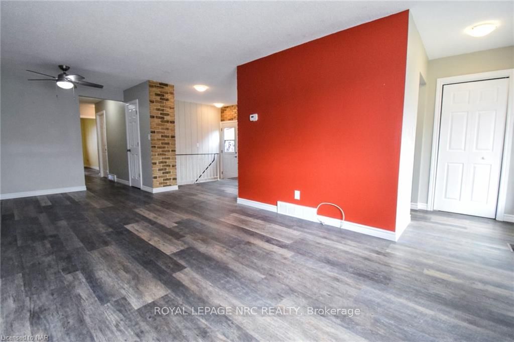 Photo 17 of 7 Dianne Drive, St. Catharines, Secord Woods — HOMEH