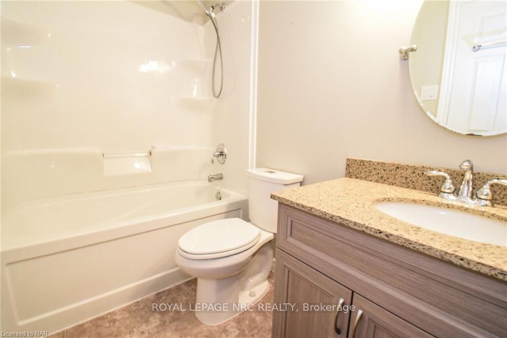 Photo 25 of 7 Dianne Drive, St. Catharines, Secord Woods — HOMEH