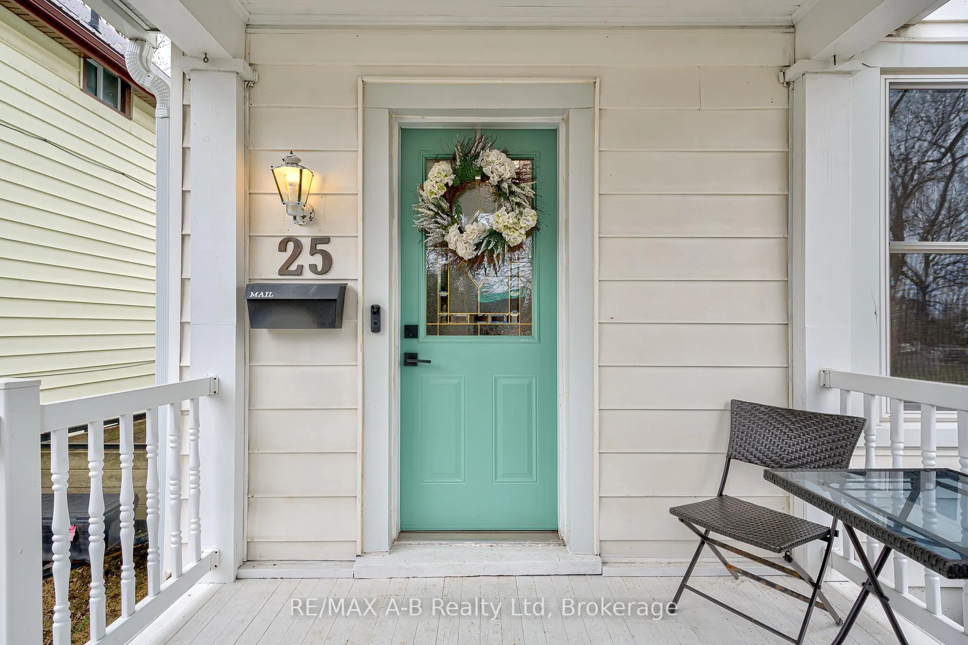 Photo 5 of 25 Ash Street, Stratford — HOMEH