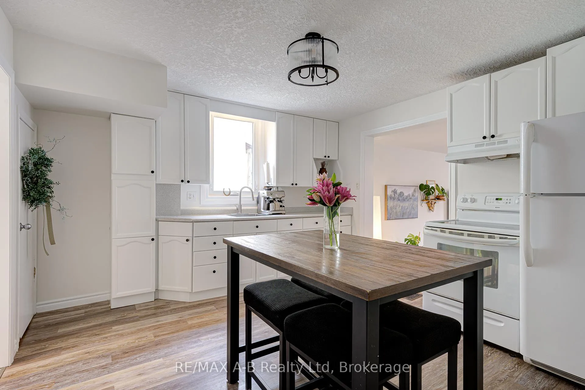 Photo 14 of 25 Ash Street, Stratford — HOMEH