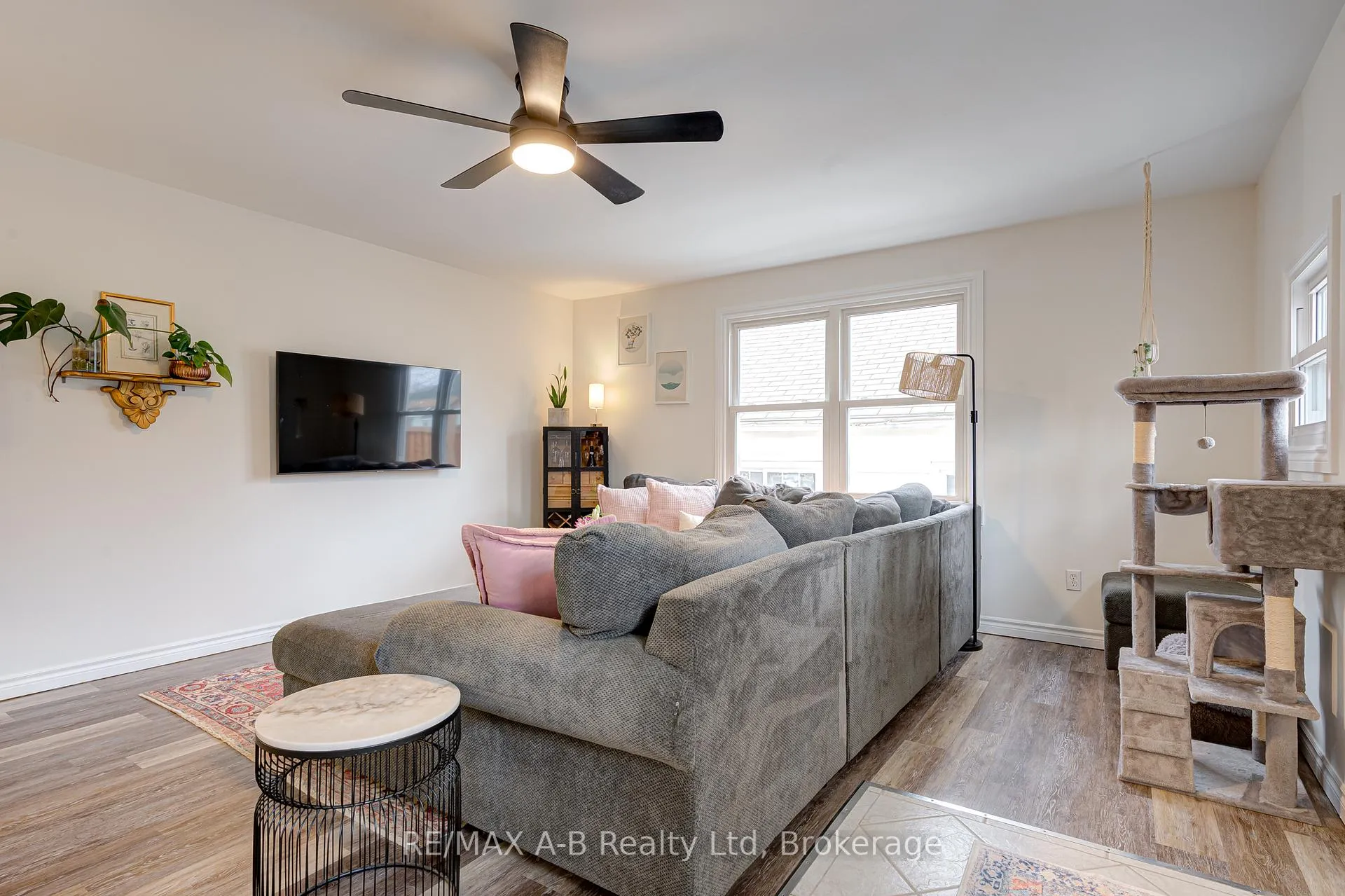 Photo 19 of 25 Ash Street, Stratford — HOMEH