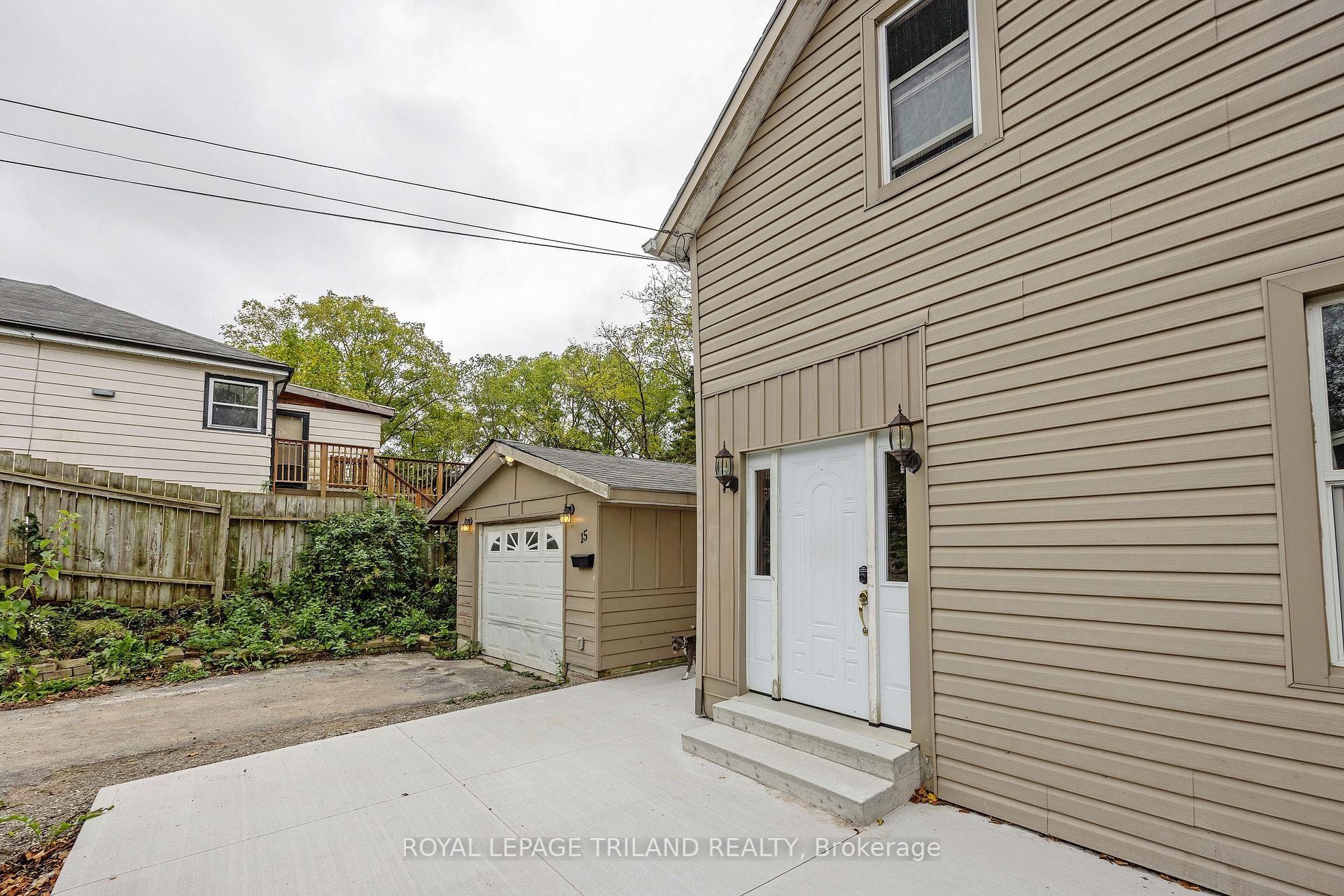 Photo 3 of 15 Cora Street, St. Thomas — HOMEH