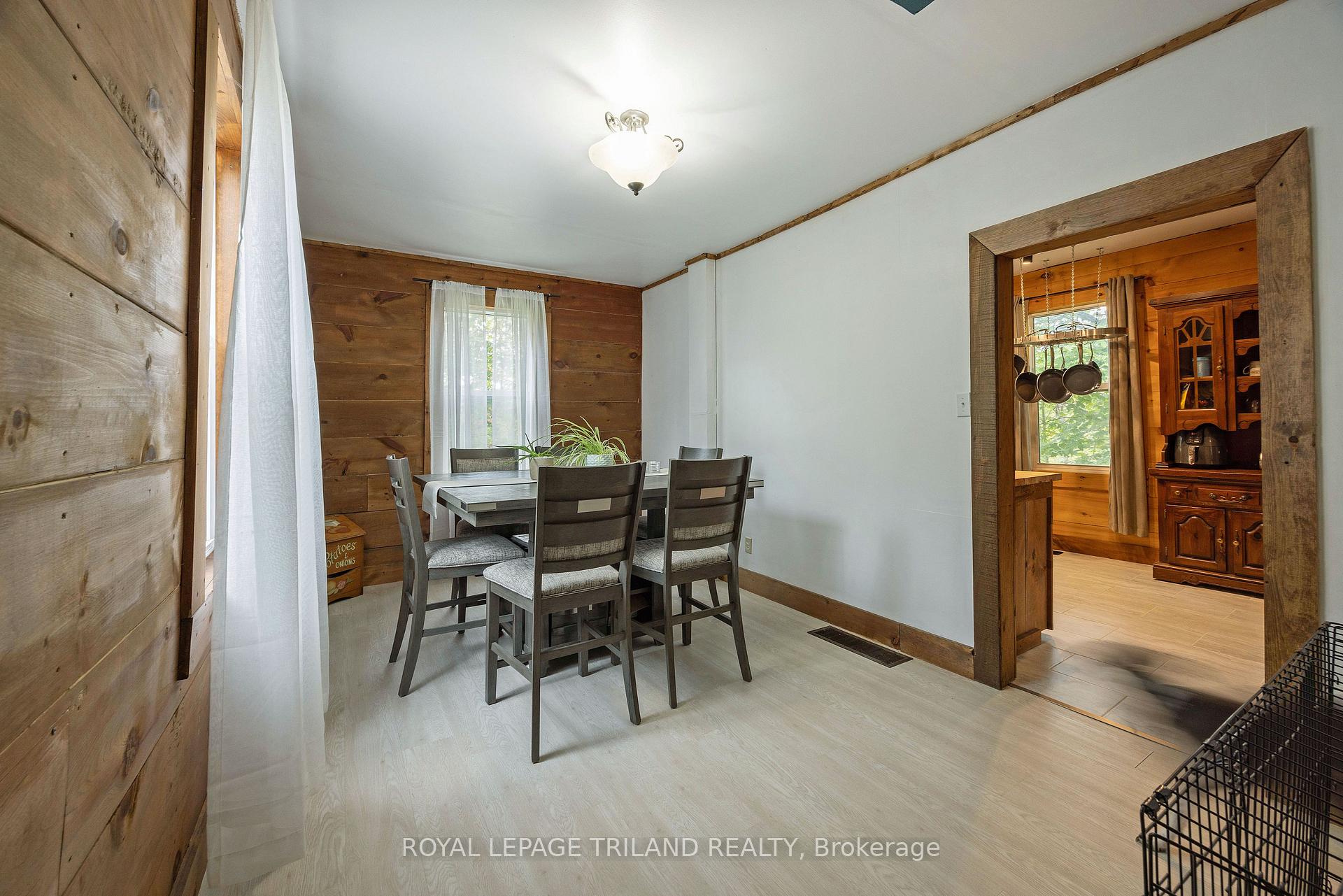 Photo 16 of 15 Cora Street, St. Thomas — HOMEH