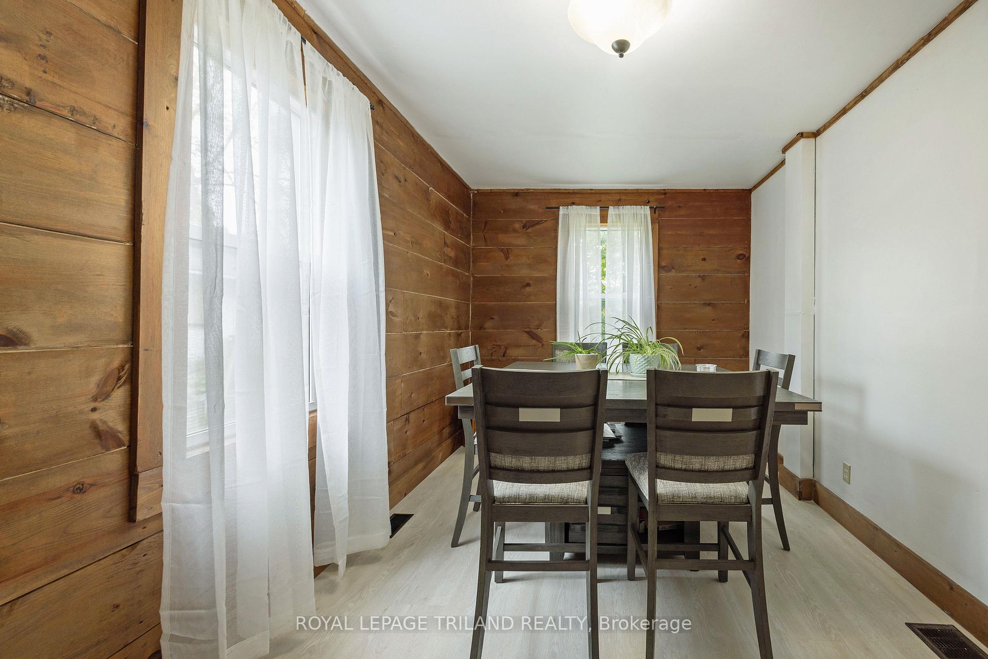 Photo 17 of 15 Cora Street, St. Thomas — HOMEH