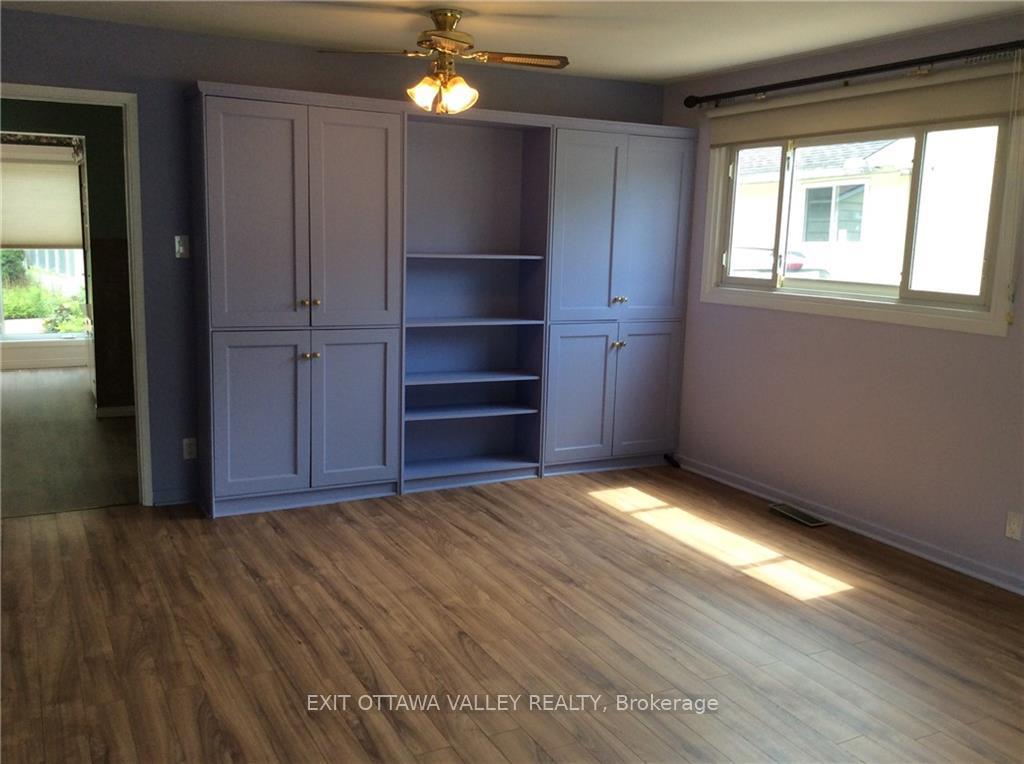 Photo 15 of 55 Beach Avenue, Deep River — HOMEH