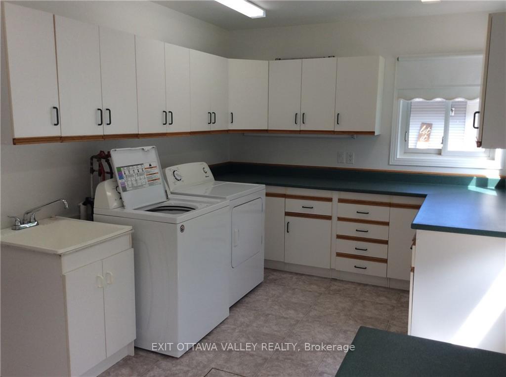 Photo 17 of 55 Beach Avenue, Deep River — HOMEH