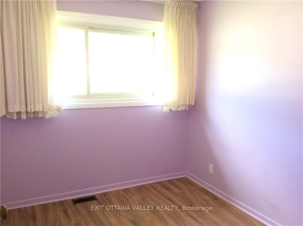 Photo 22 of 55 Beach Avenue, Deep River — HOMEH