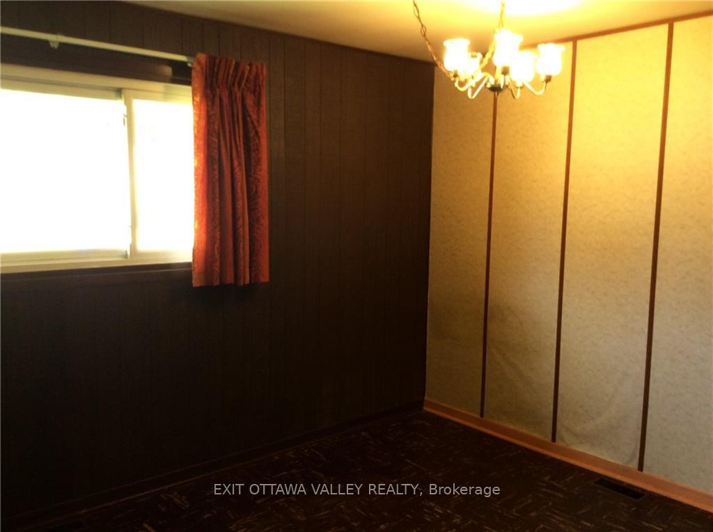 Photo 23 of 55 Beach Avenue, Deep River — HOMEH