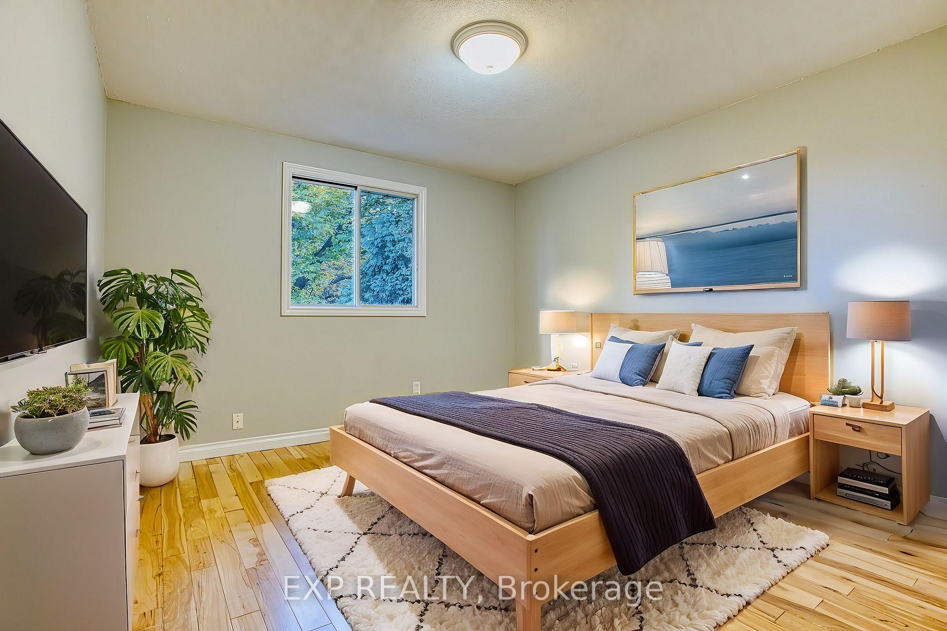 Photo 17 of 376 Rexford Drive, Hamilton, Randall — HOMEH