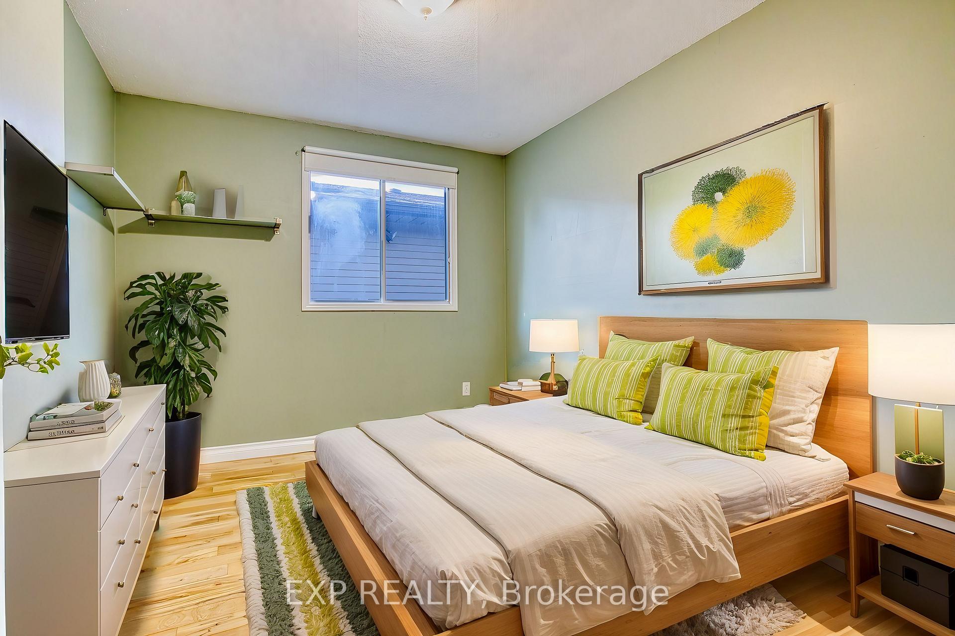 Photo 18 of 376 Rexford Drive, Hamilton, Randall — HOMEH