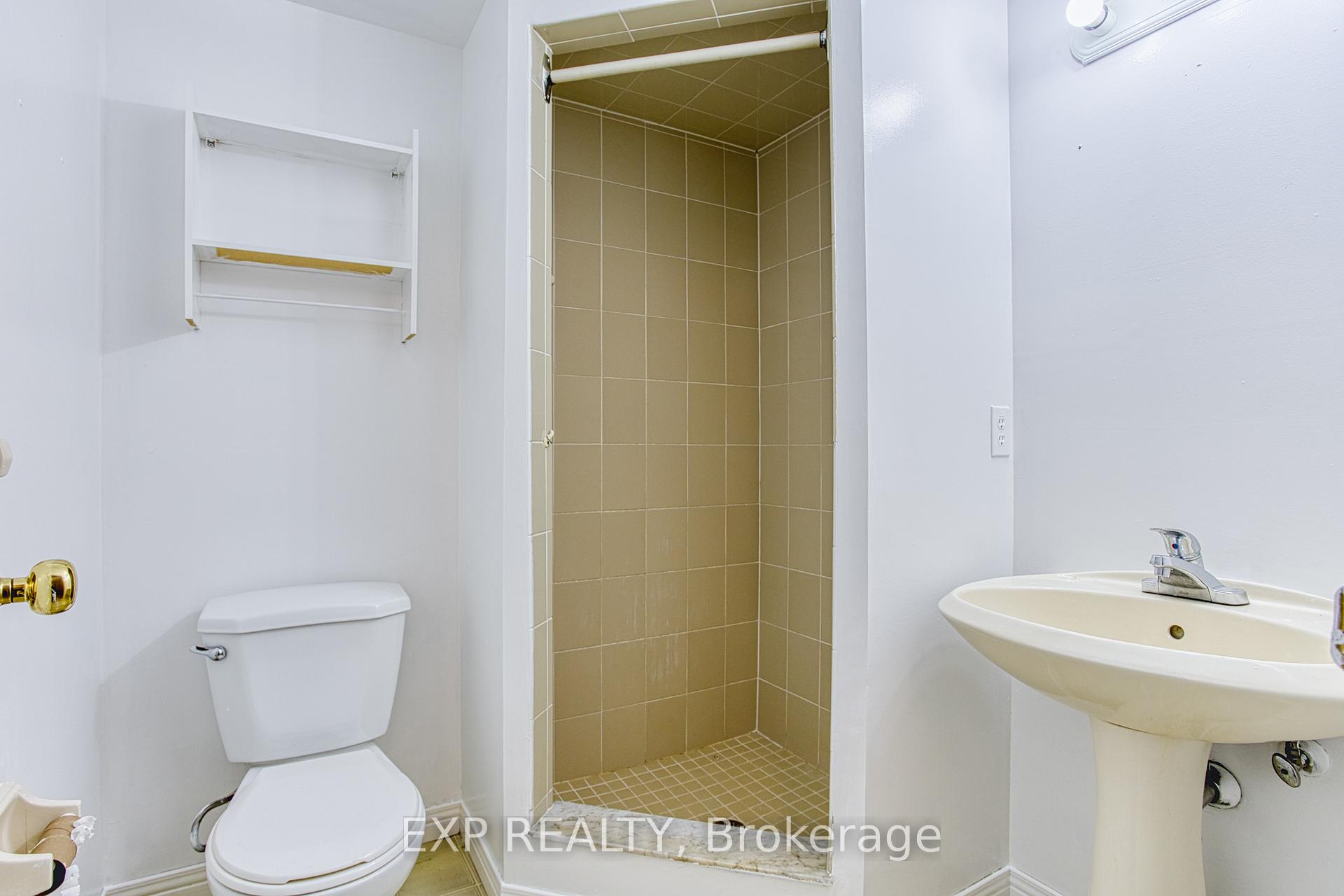 Photo 23 of 376 Rexford Drive, Hamilton, Randall — HOMEH