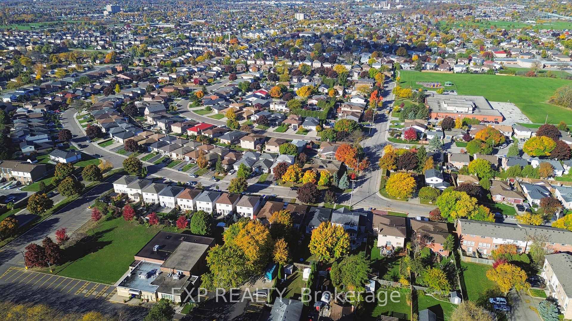 Photo 31 of 376 Rexford Drive, Hamilton, Randall — HOMEH
