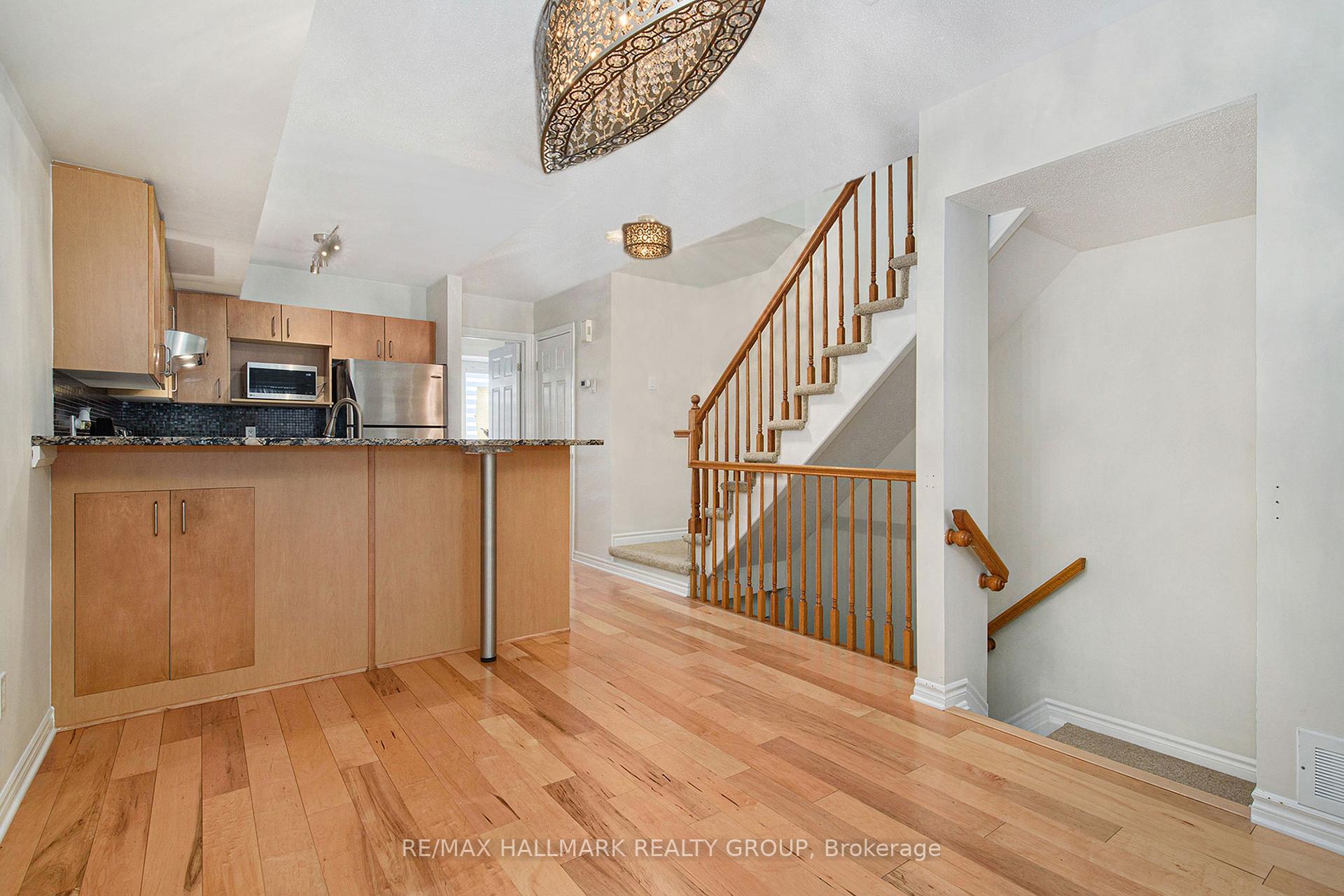 Photo 2 of 2814 Baseline Road, Ottawa, Leslie Park — HOMEH