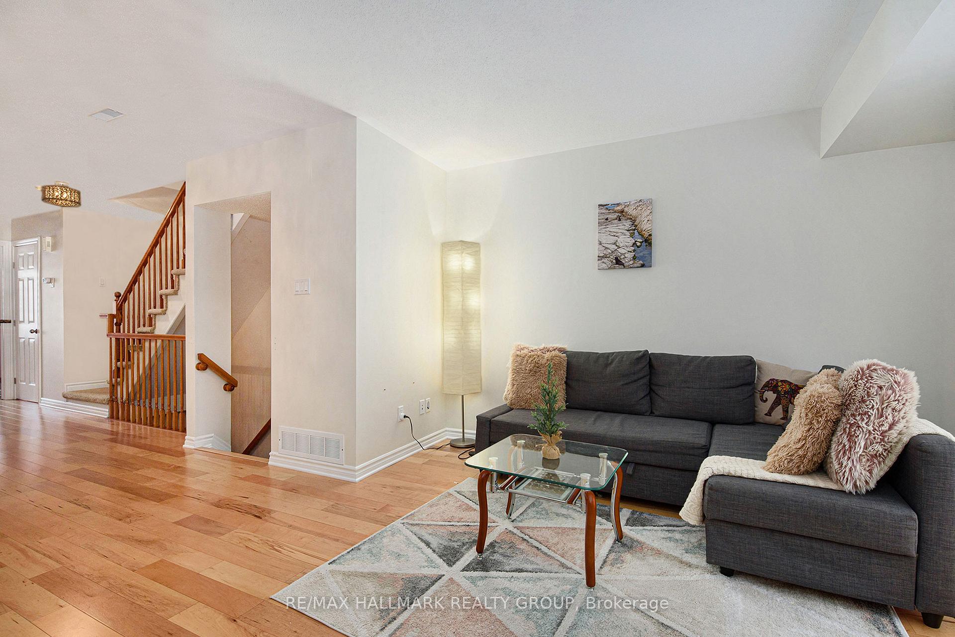 Photo 3 of 2814 Baseline Road, Ottawa, Leslie Park — HOMEH