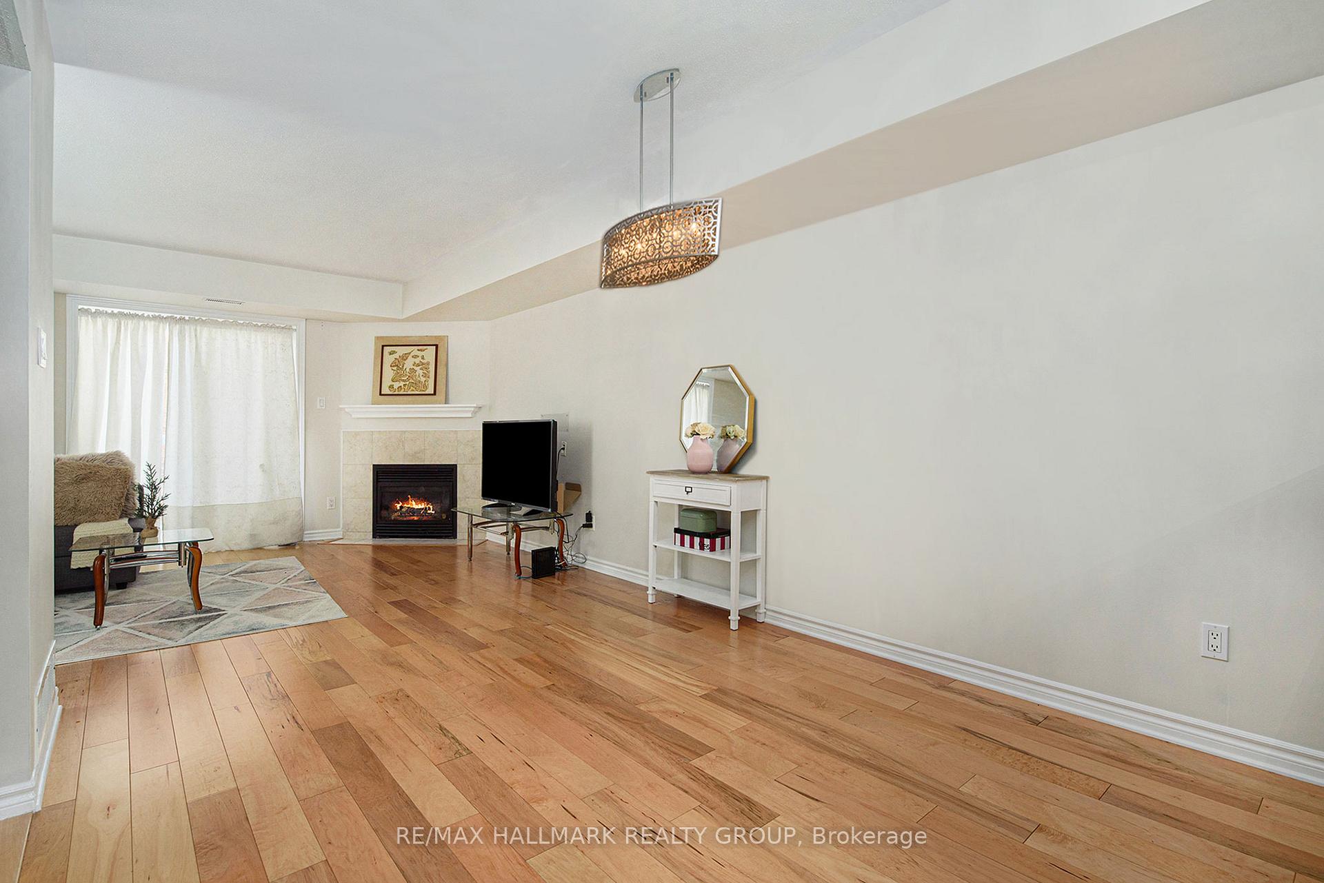 Photo 4 of 2814 Baseline Road, Ottawa, Leslie Park — HOMEH