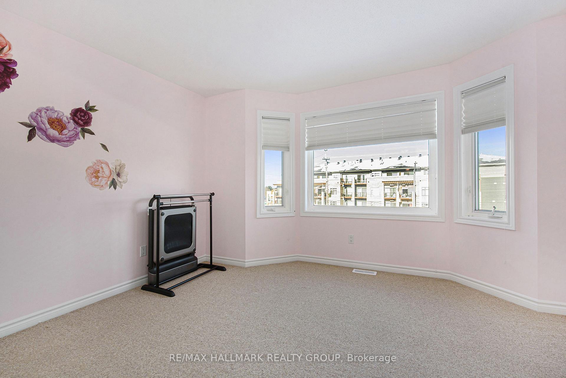 Photo 25 of 2814 Baseline Road, Ottawa, Leslie Park — HOMEH