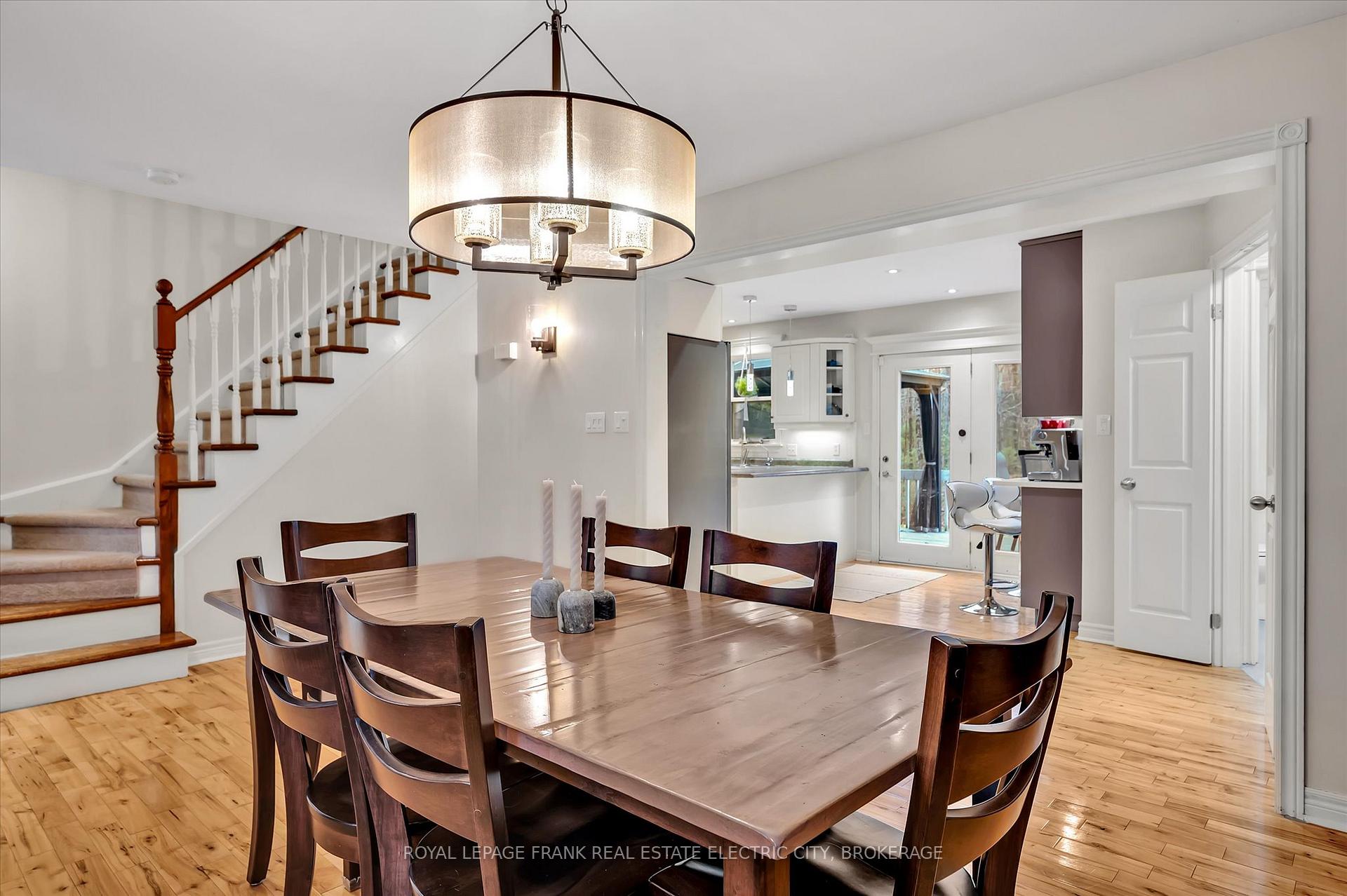 Photo 8 of 813 Centre Dummer Road, Douro-Dummer — HOMEH