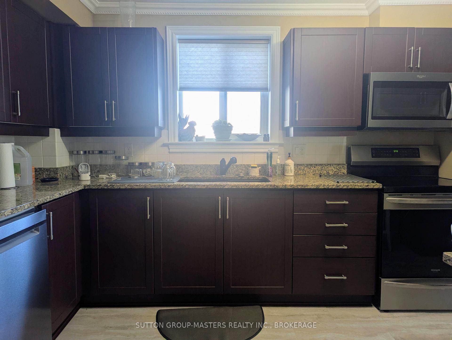 Photo 15 of Unit 1106, 257 Bath Road, Kingston, West of Sir John A. Blvd — HOMEH