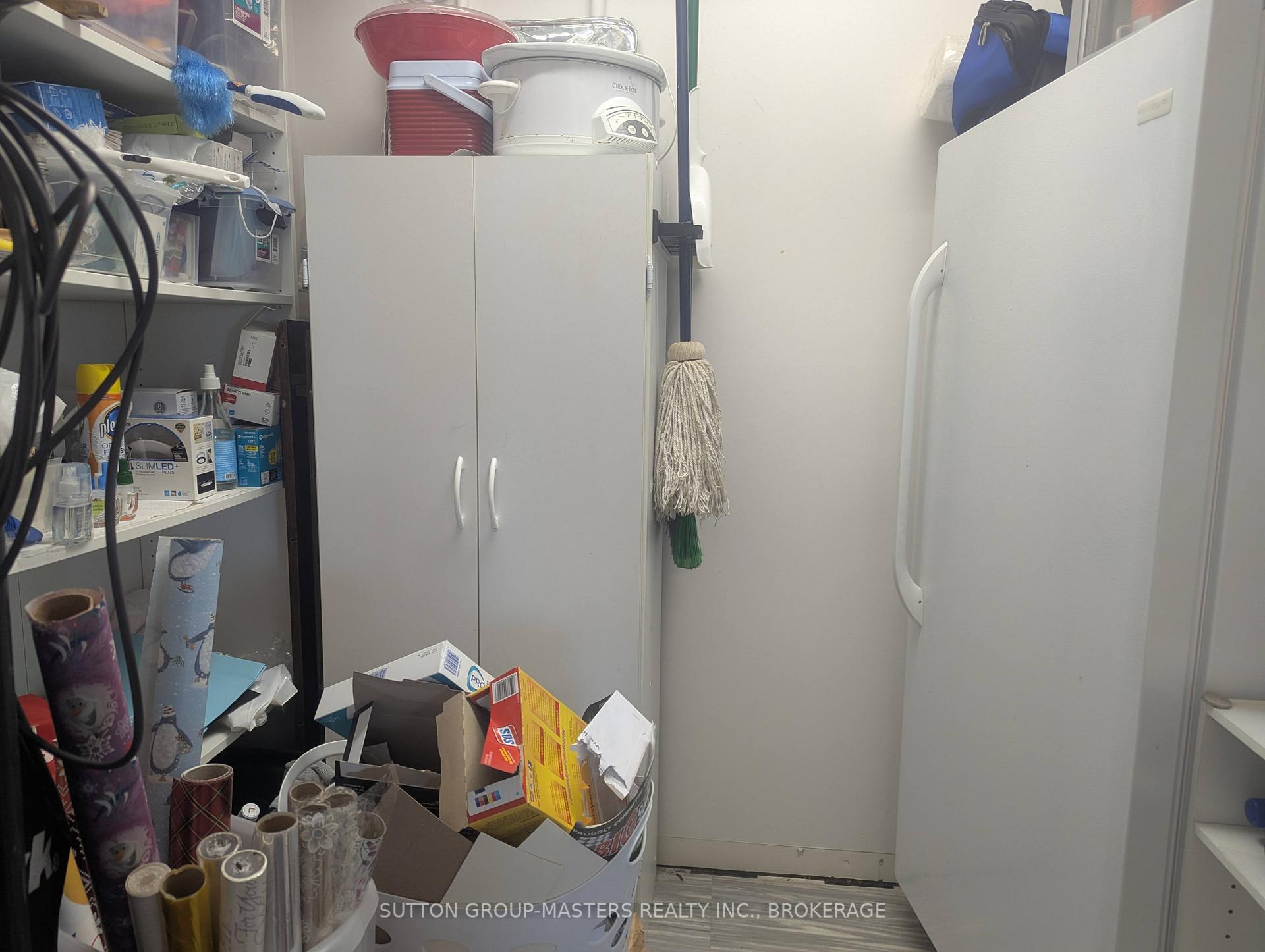 Photo 17 of Unit 1106, 257 Bath Road, Kingston, West of Sir John A. Blvd — HOMEH