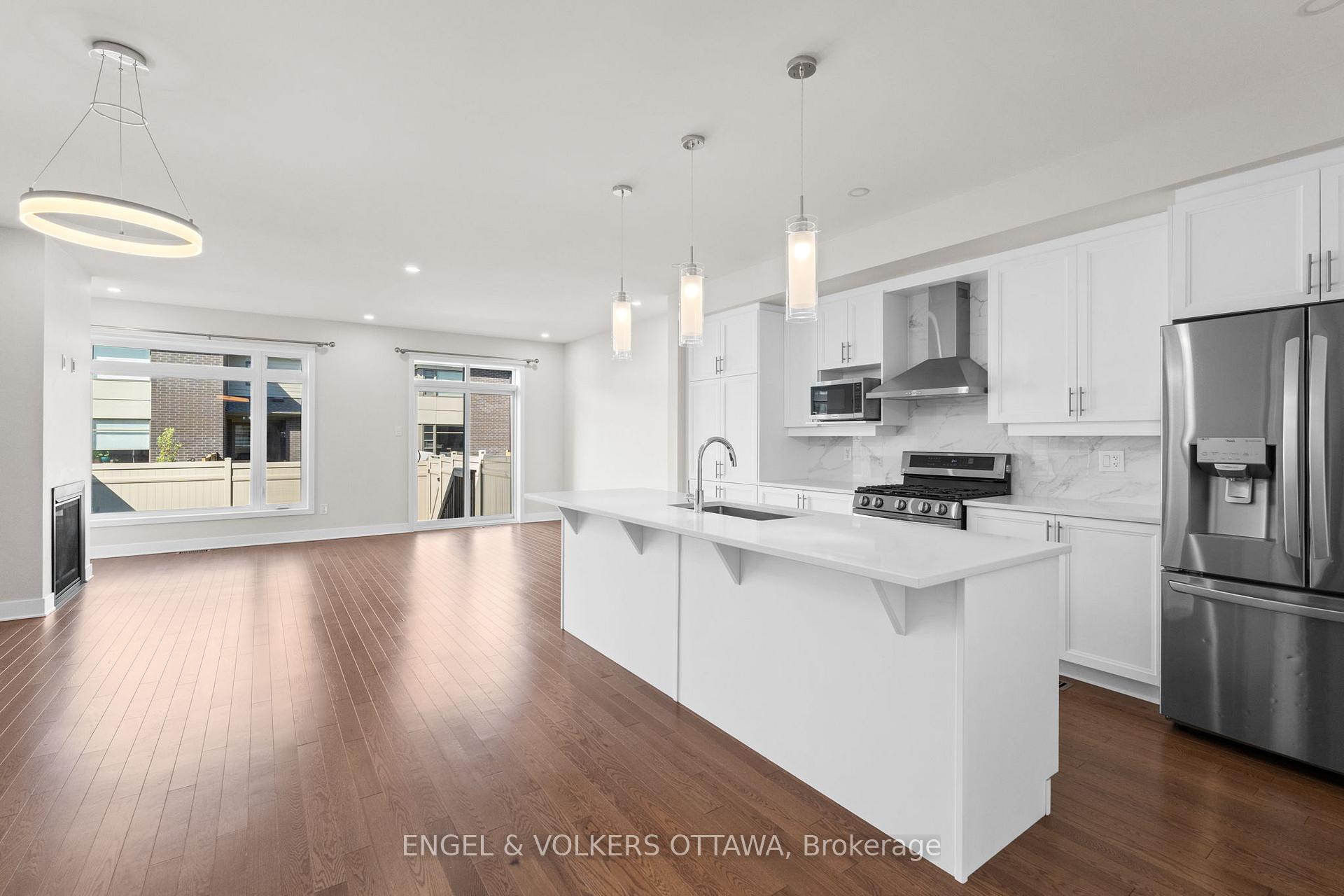 Photo 6 of 84 Canvasback Ridge, Ottawa, Riverside South/Gloucester Glen — HOMEH