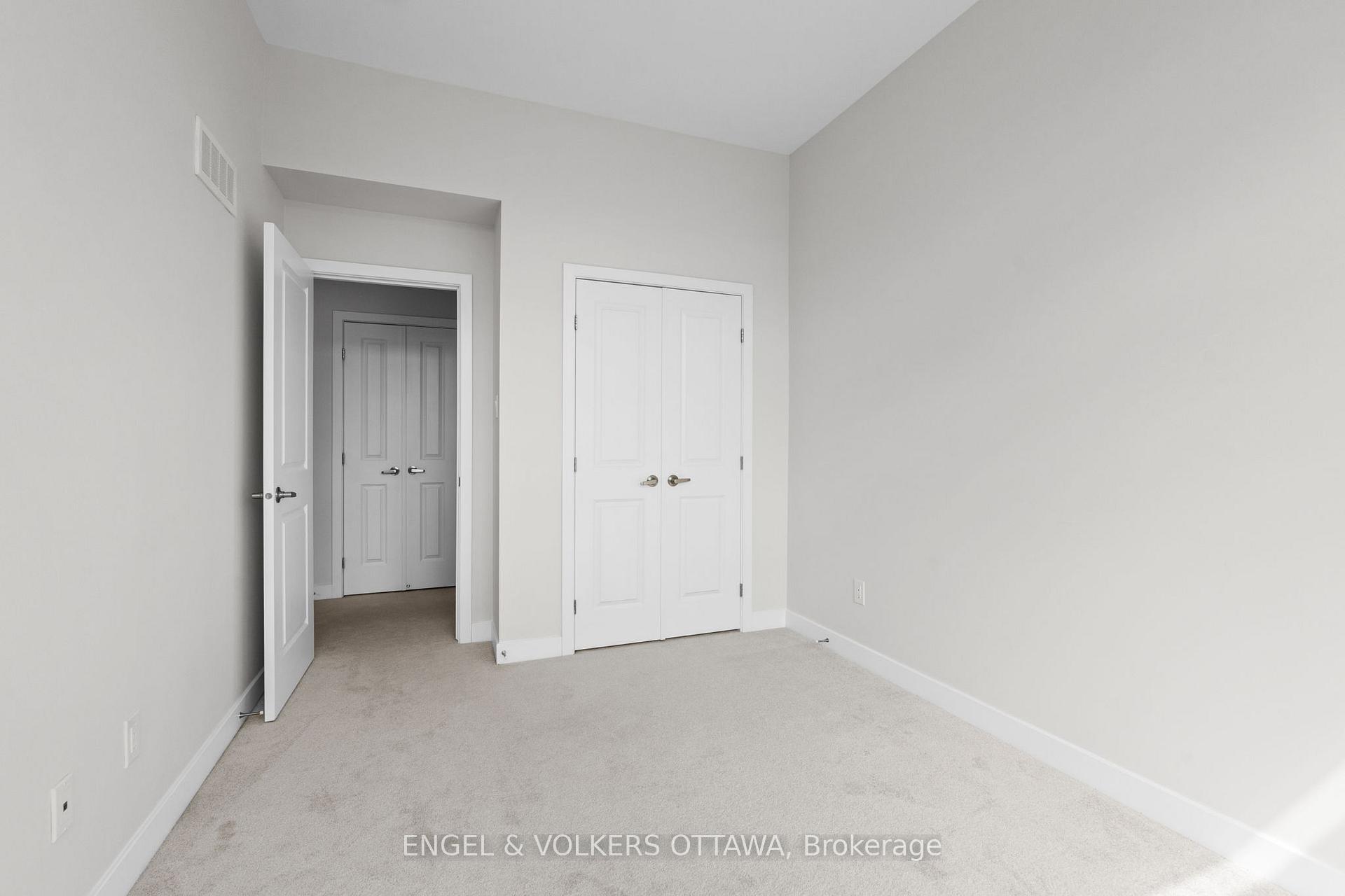 Photo 38 of 84 Canvasback Ridge, Ottawa, Riverside South/Gloucester Glen — HOMEH