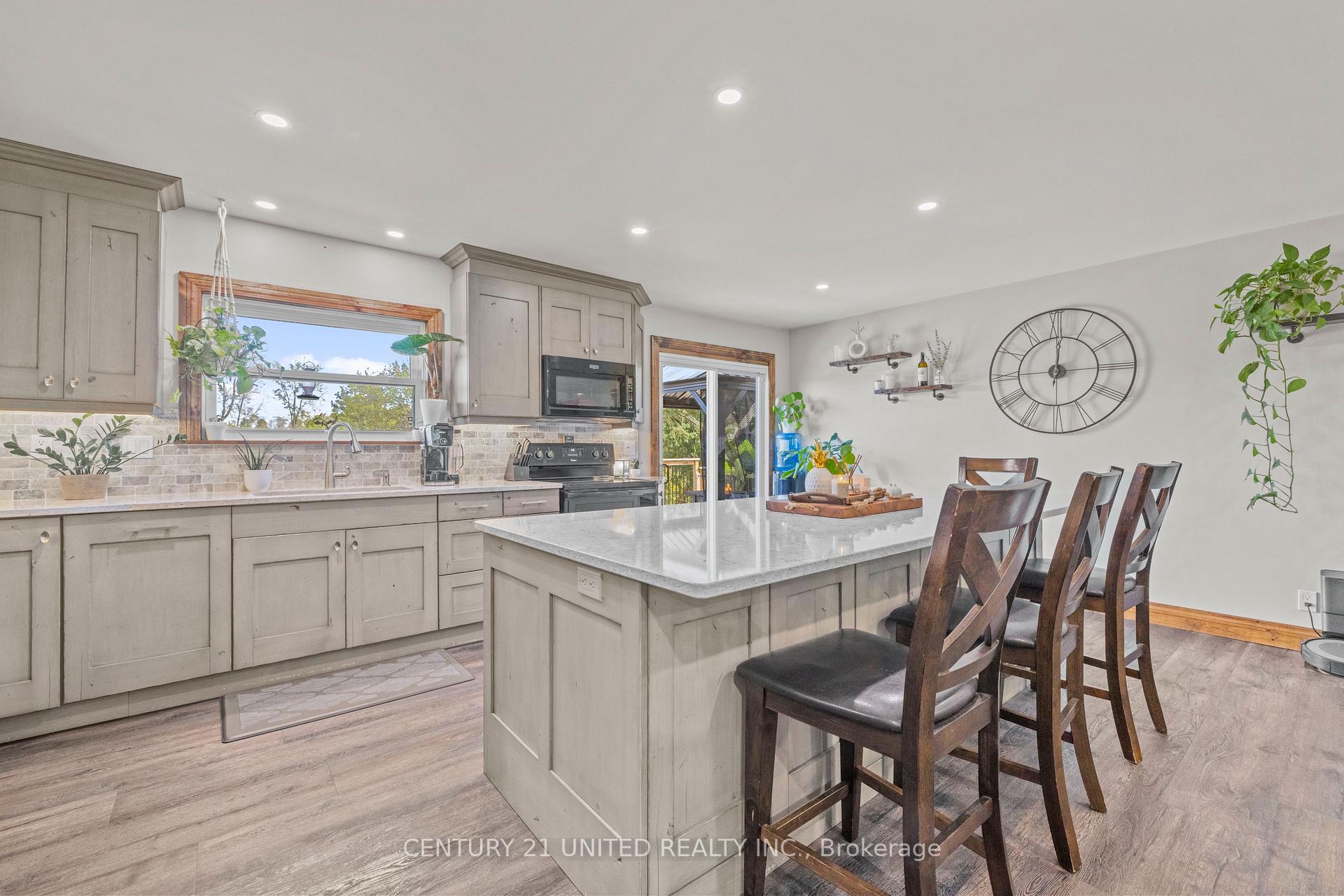 Photo 9 of 1551 County Rd 6, Douro-Dummer — HOMEH