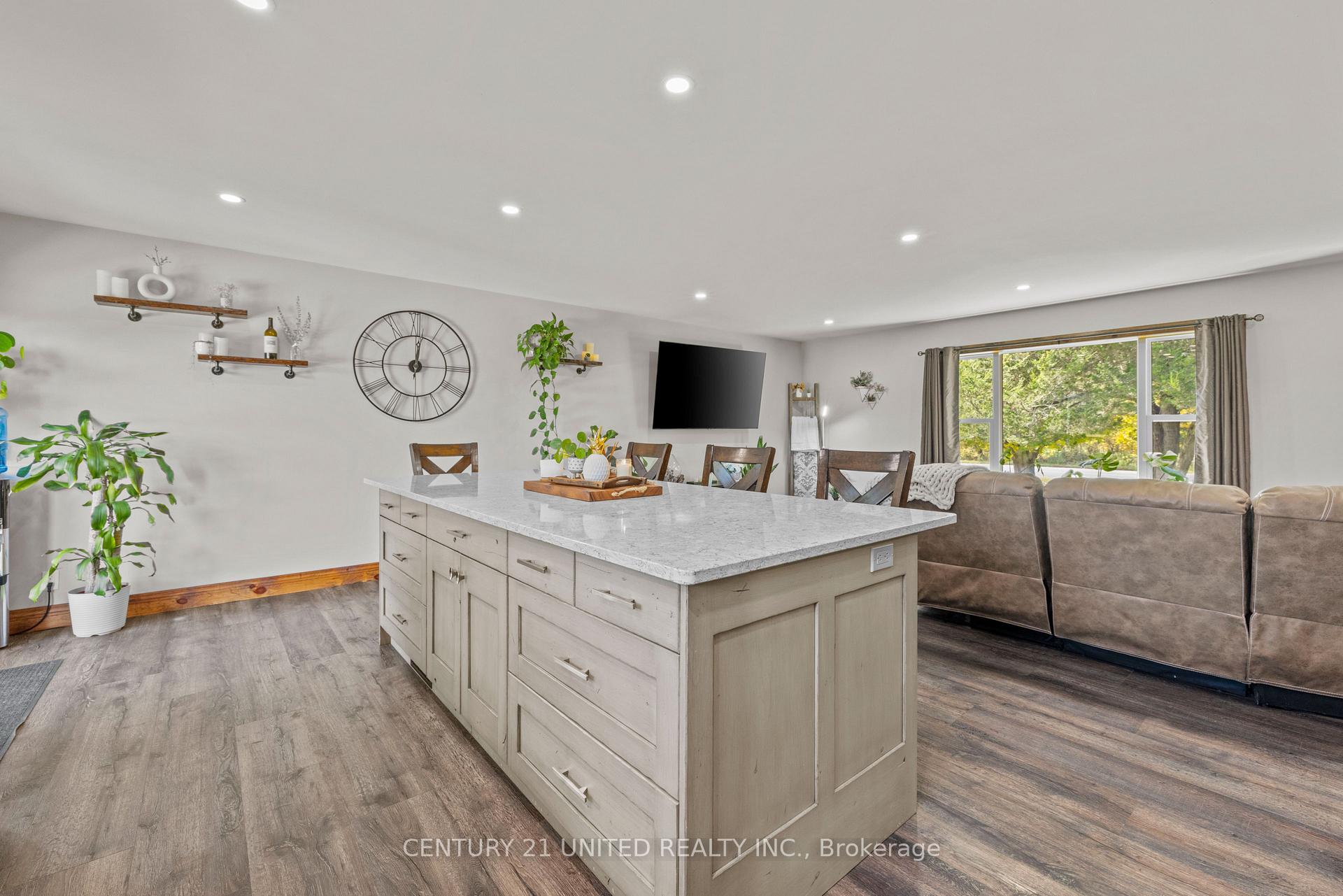 Photo 14 of 1551 County Rd 6, Douro-Dummer — HOMEH