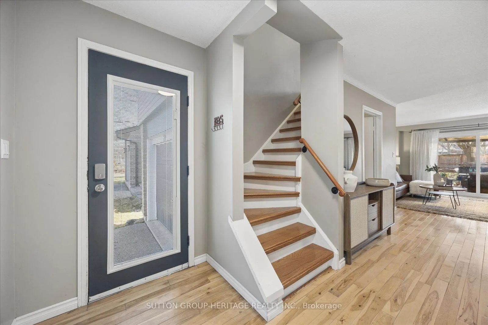 Photo 2 of 24 Andrea Road, Ajax, South East — HOMEH
