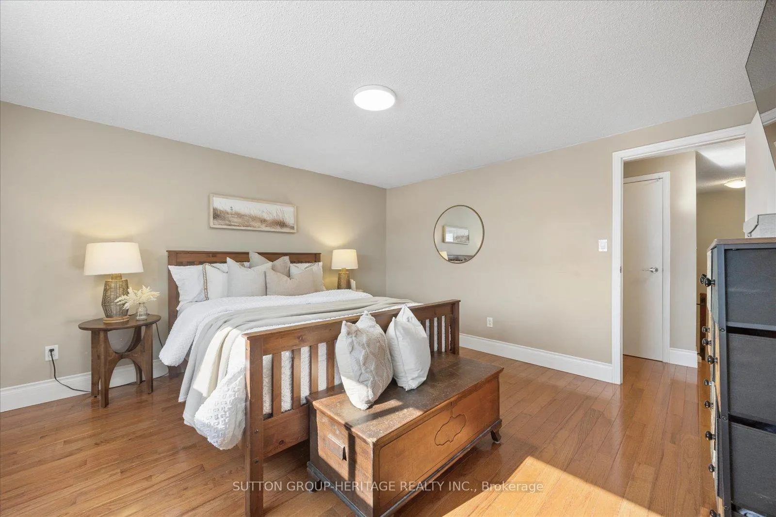 Photo 22 of 24 Andrea Road, Ajax, South East — HOMEH
