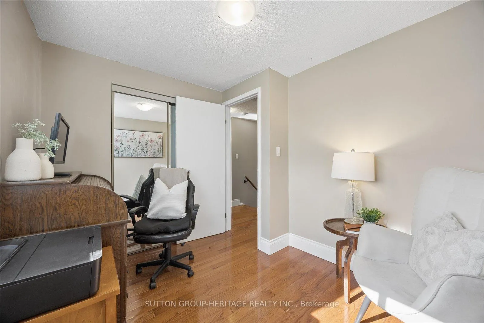 Photo 27 of 24 Andrea Road, Ajax, South East — HOMEH