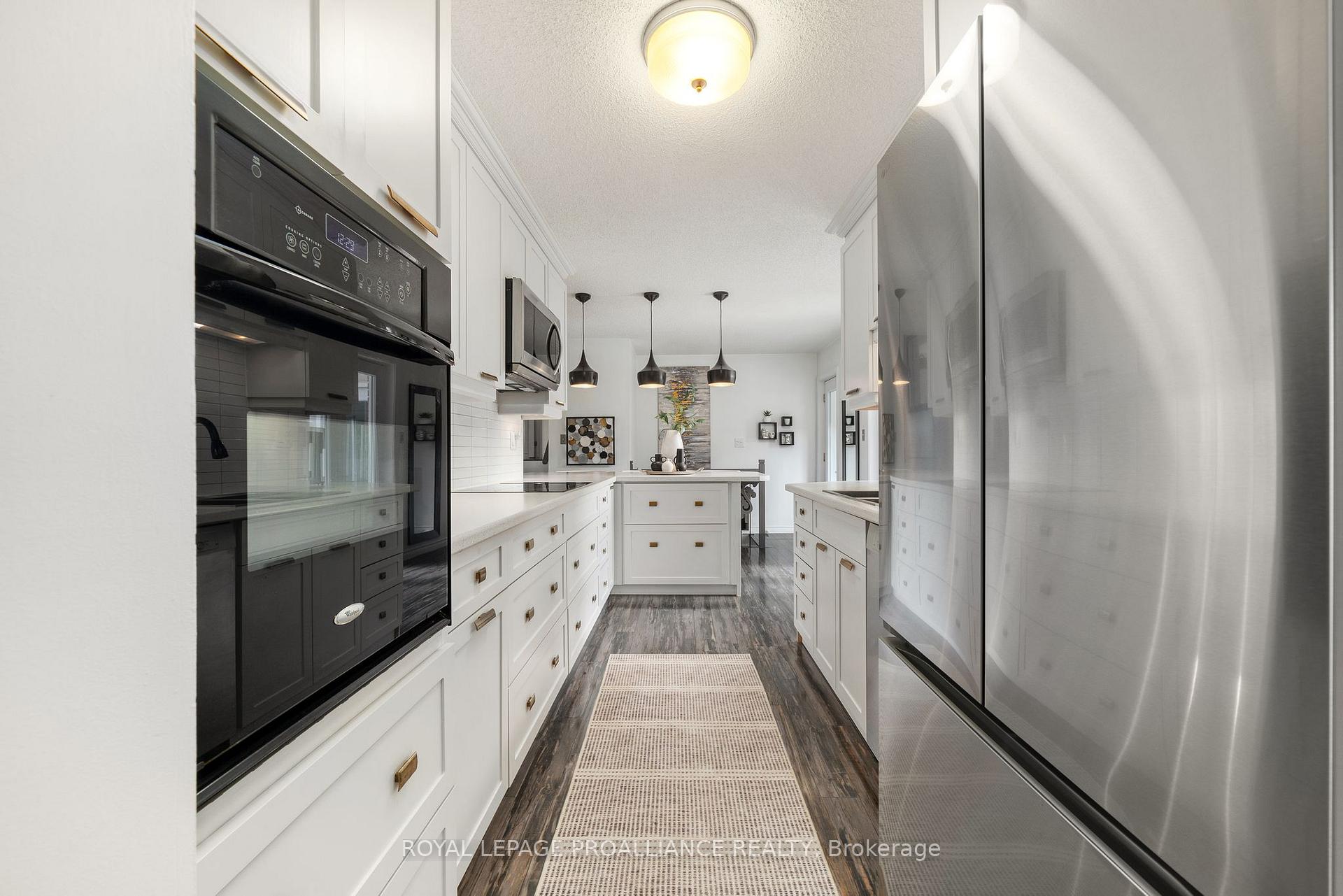 Photo 9 of 31 Frankford Road, Stirling-Rawdon, Stirling Ward — HOMEH
