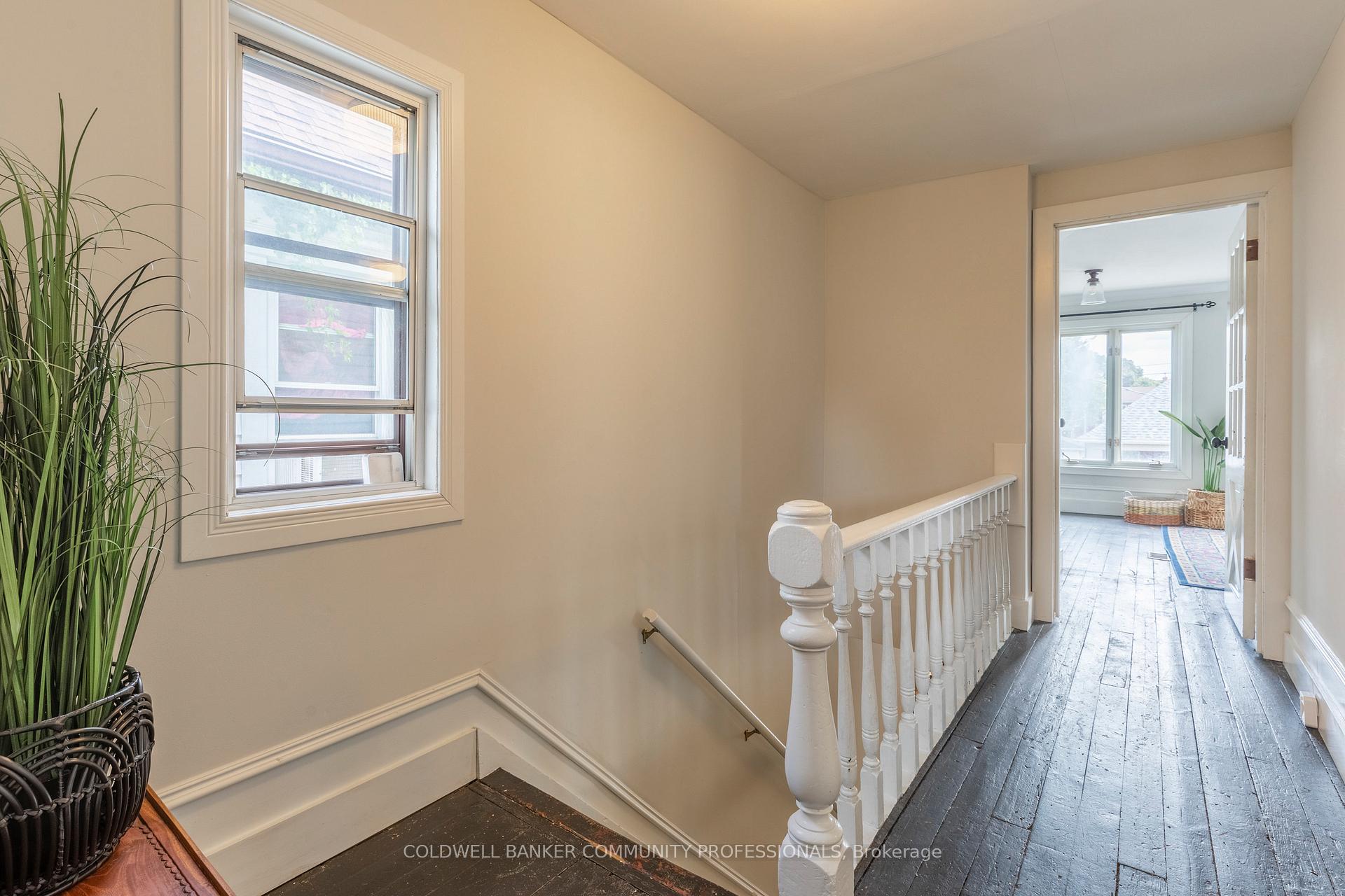 Photo 39 of 195 Rosslyn Avenue N, Hamilton, Crown Point — HOMEH