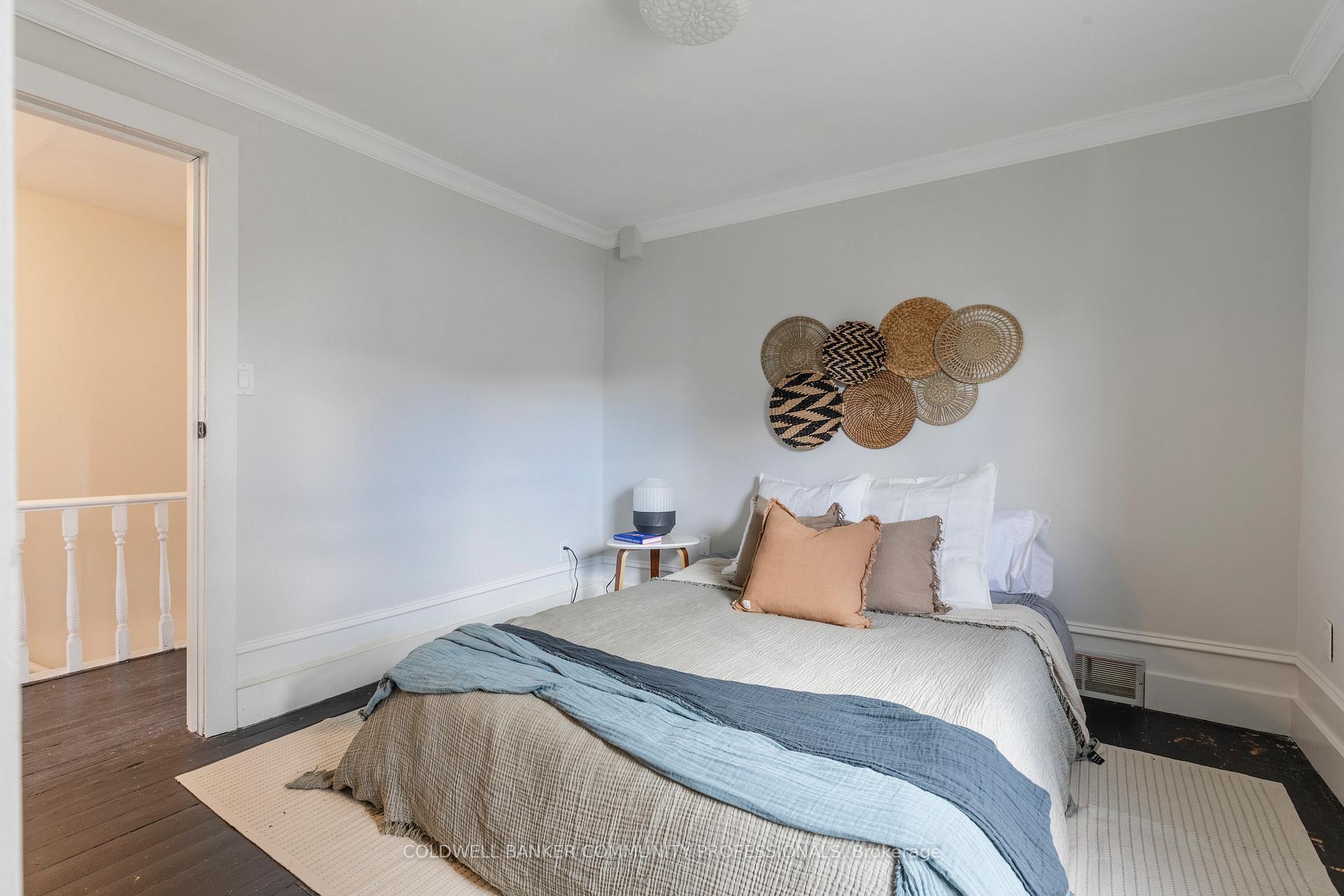 Photo 69 of 195 Rosslyn Avenue N, Hamilton, Crown Point — HOMEH