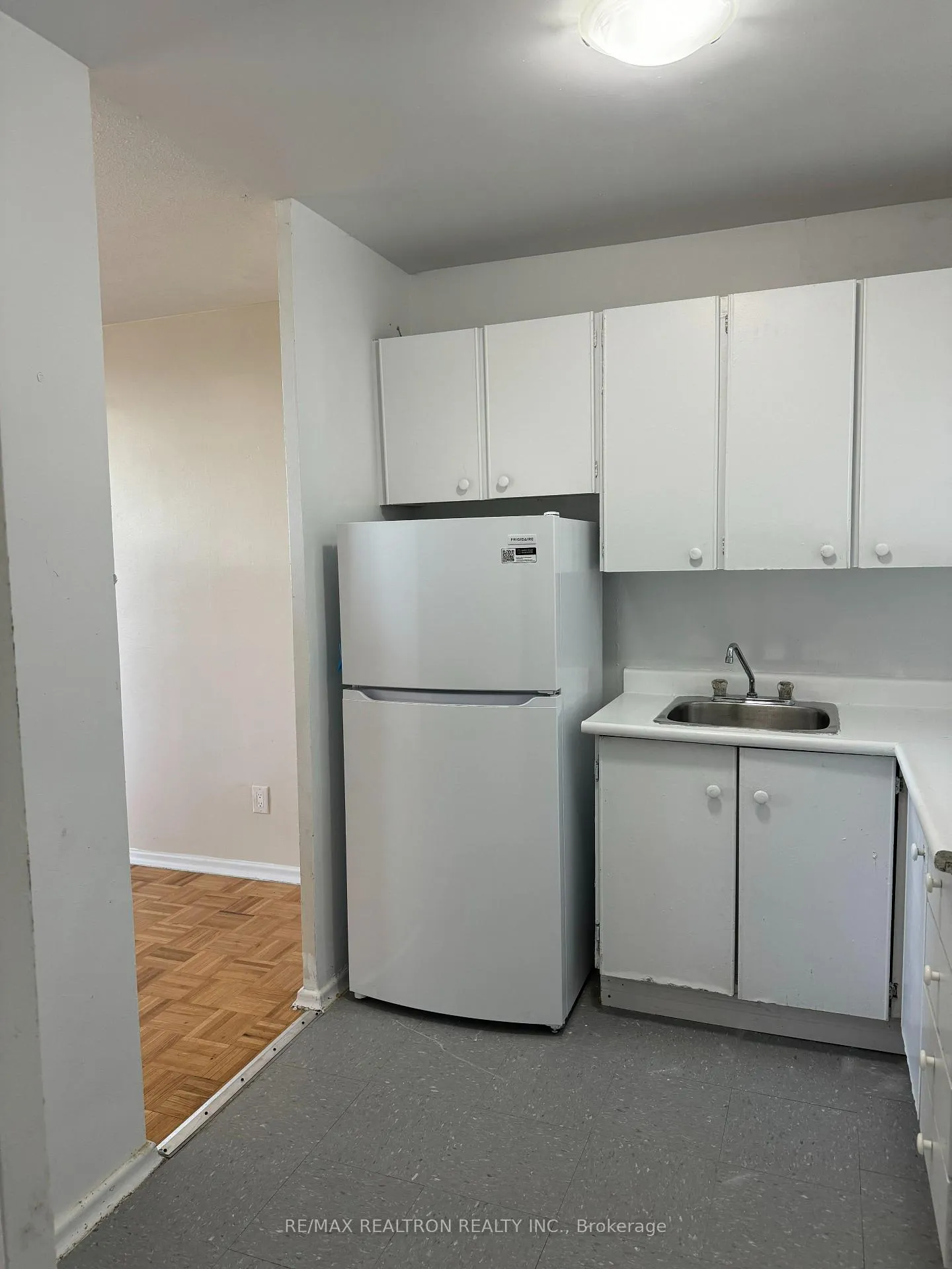 Photo 3 of Unit 803, 500 Dawes Road, Toronto, O'Connor-Parkview — HOMEH