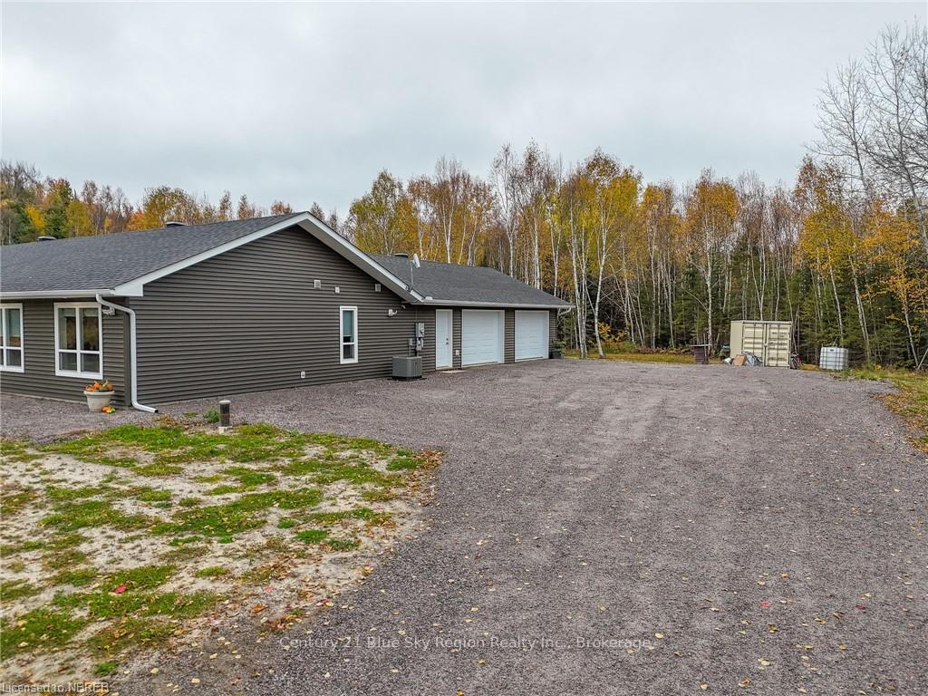 Photo 3 of 1040 Development Road, Bonfield — HOMEH