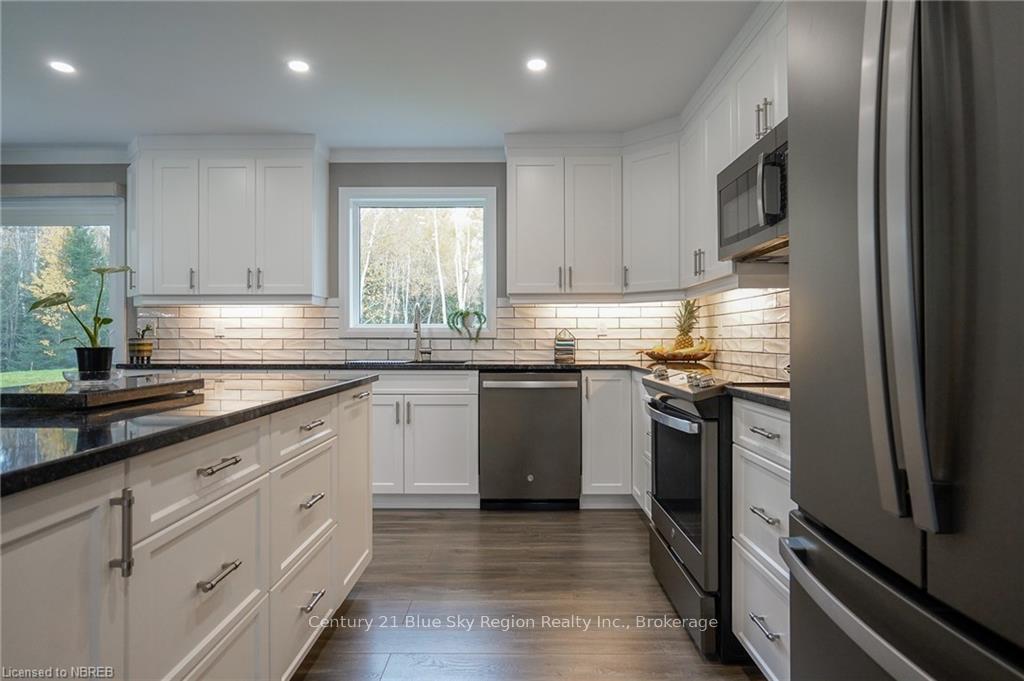 Photo 7 of 1040 Development Road, Bonfield — HOMEH