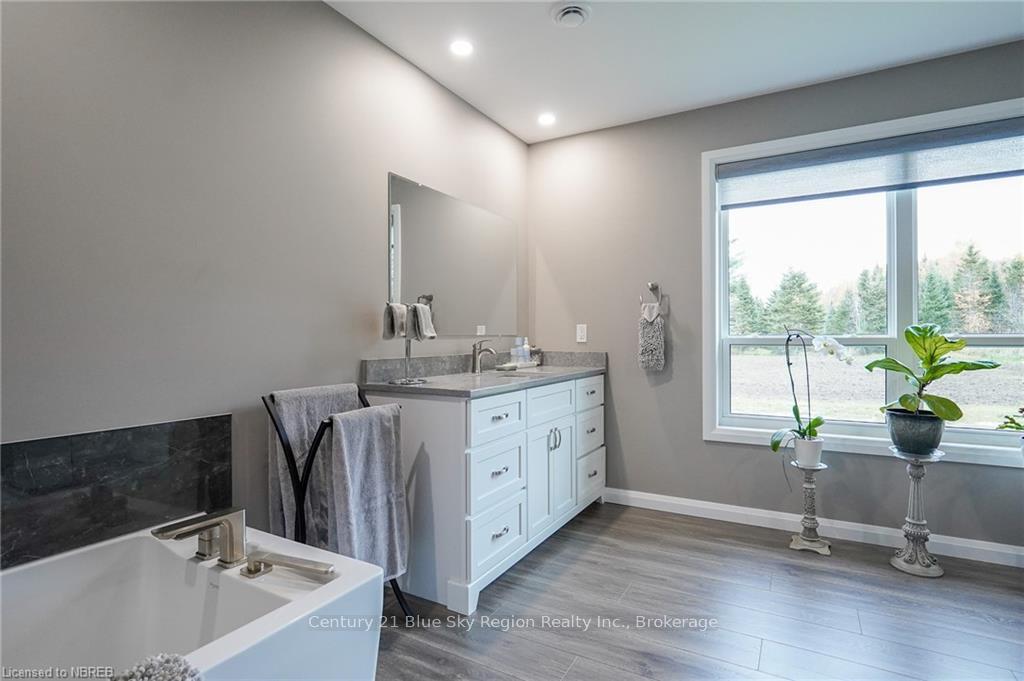 Photo 20 of 1040 Development Road, Bonfield — HOMEH