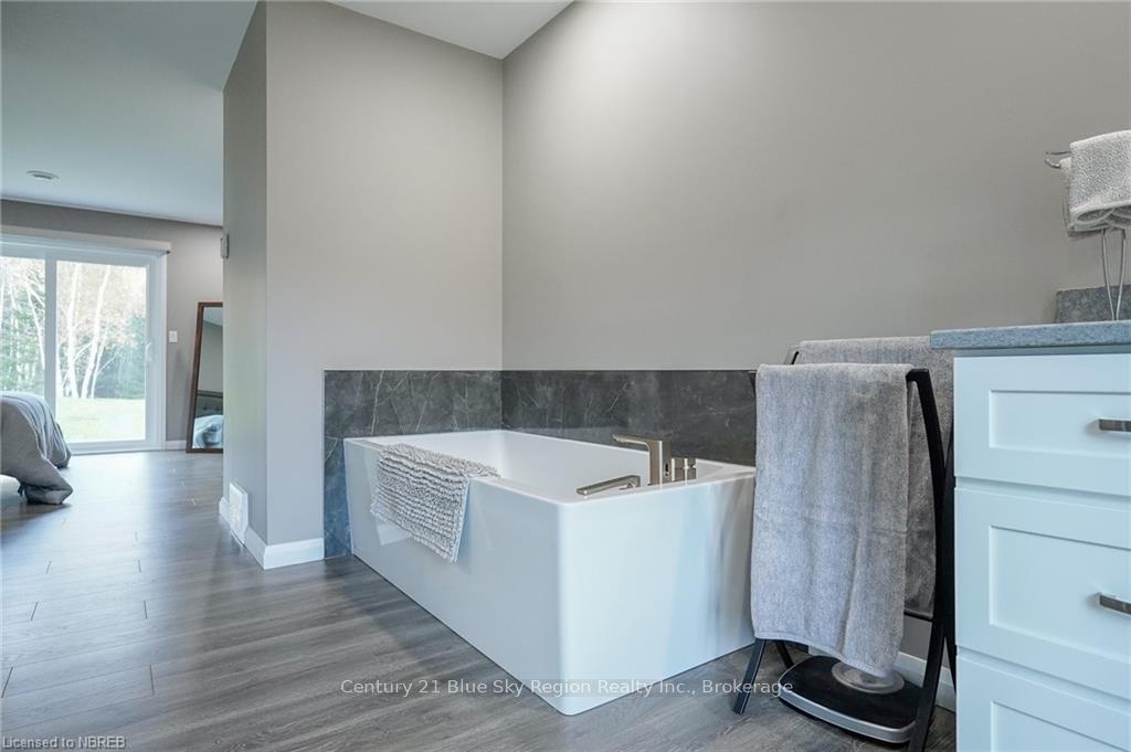 Photo 21 of 1040 Development Road, Bonfield — HOMEH
