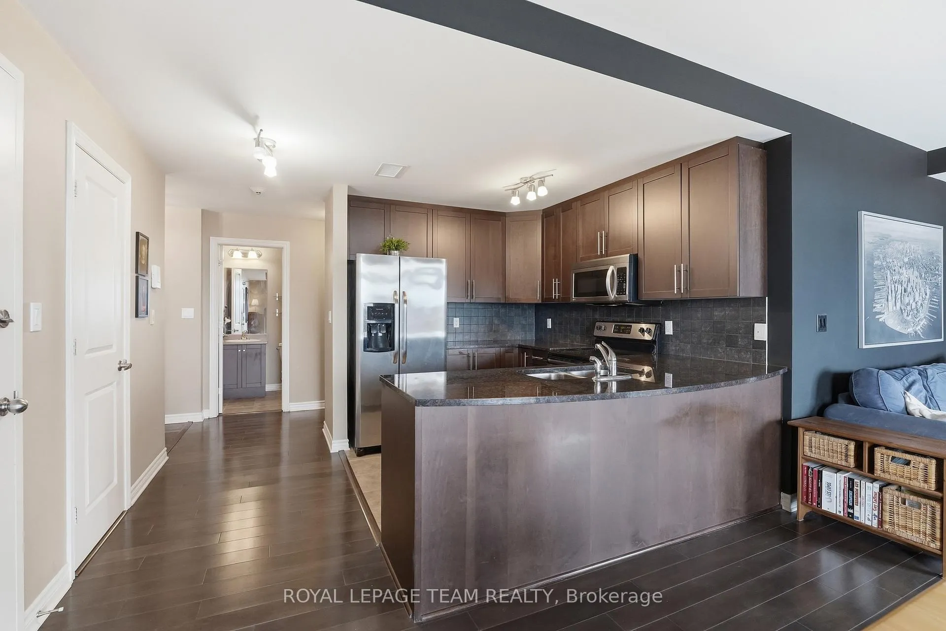 Photo 12 of Unit 5, 10 Prestige Circle, Ottawa, Chatelaine Village — HOMEH
