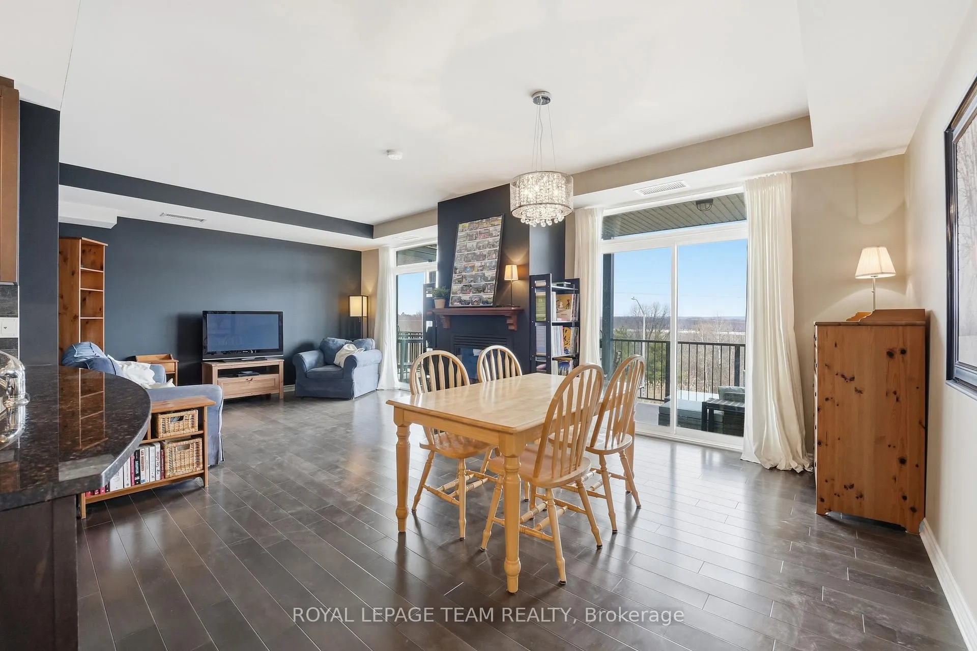 Photo 14 of Unit 5, 10 Prestige Circle, Ottawa, Chatelaine Village — HOMEH