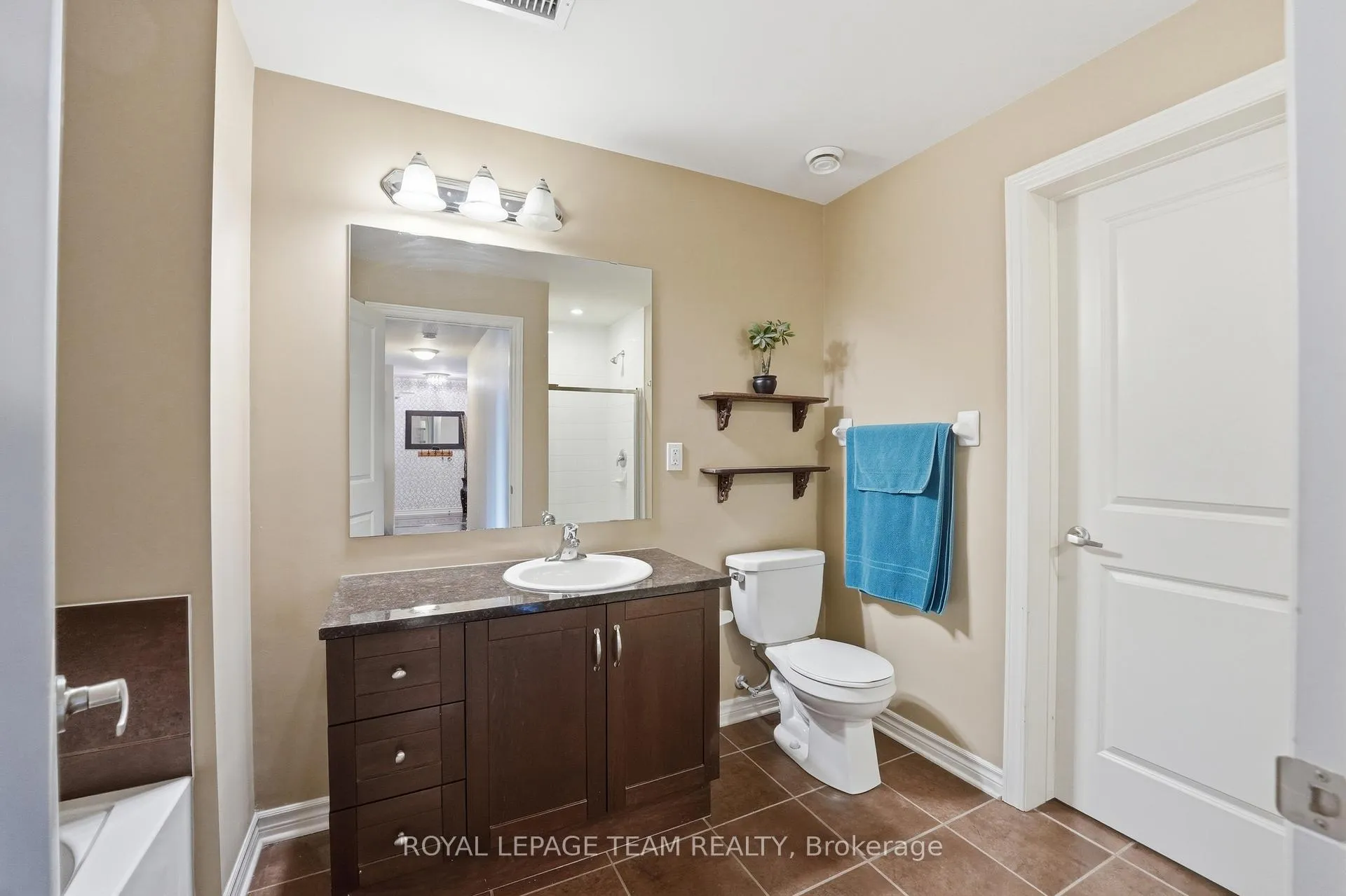 Photo 28 of Unit 5, 10 Prestige Circle, Ottawa, Chatelaine Village — HOMEH