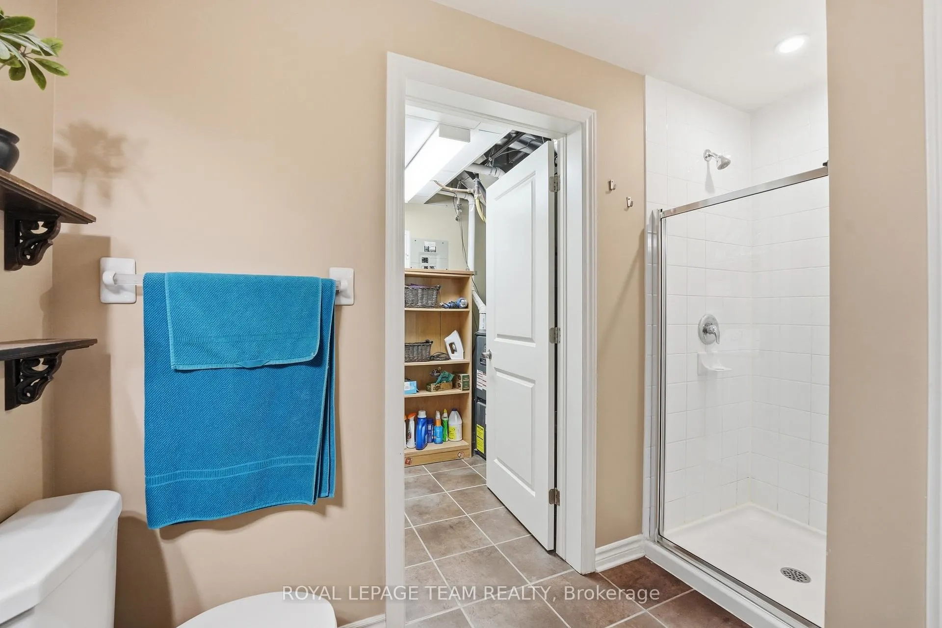 Photo 30 of Unit 5, 10 Prestige Circle, Ottawa, Chatelaine Village — HOMEH