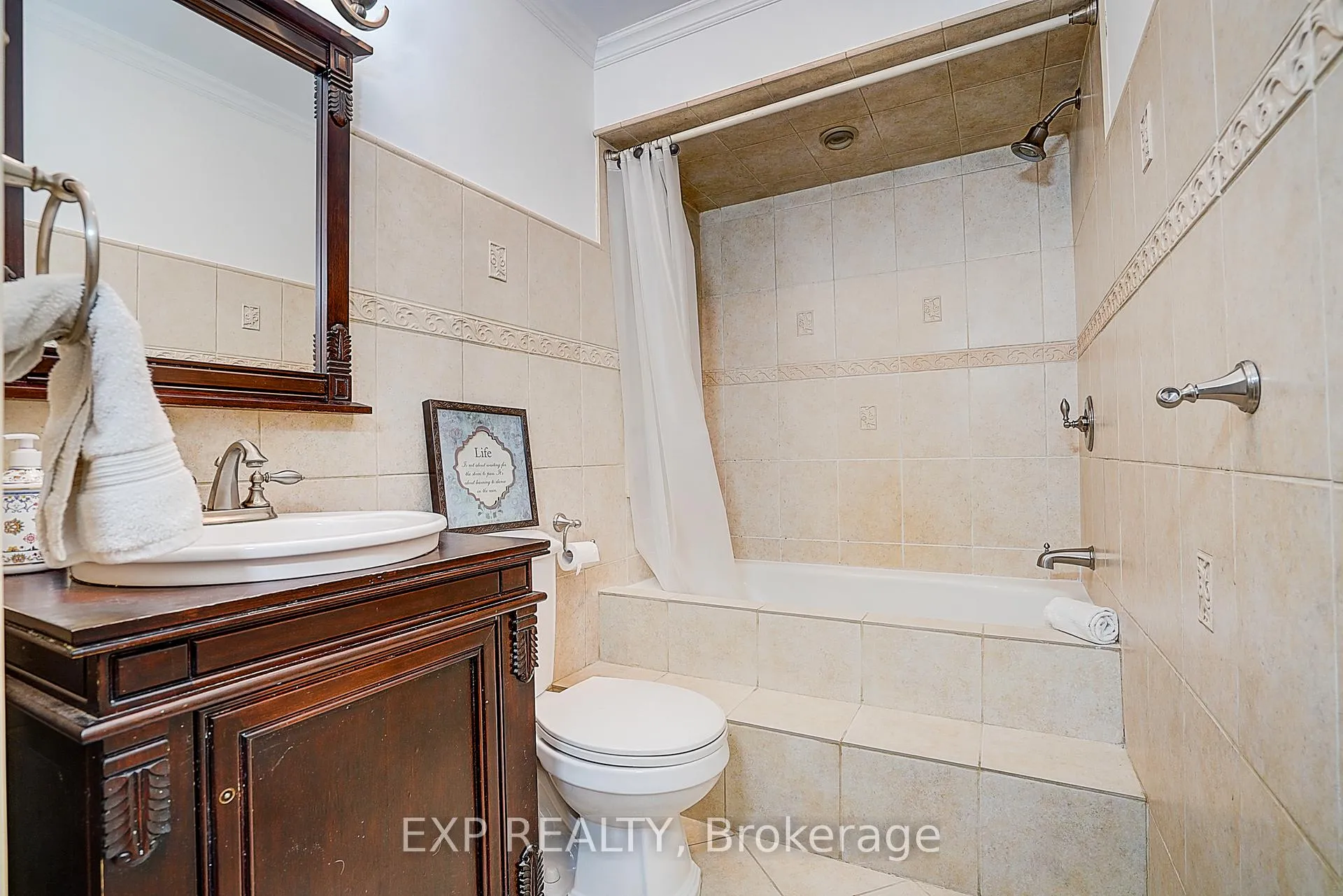 Photo 22 of 8327 Old Homestead Road, Georgina, Baldwin — HOMEH