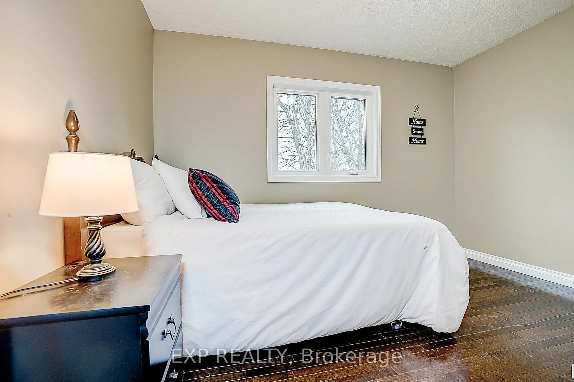 Photo 23 of 8327 Old Homestead Road, Georgina, Baldwin — HOMEH