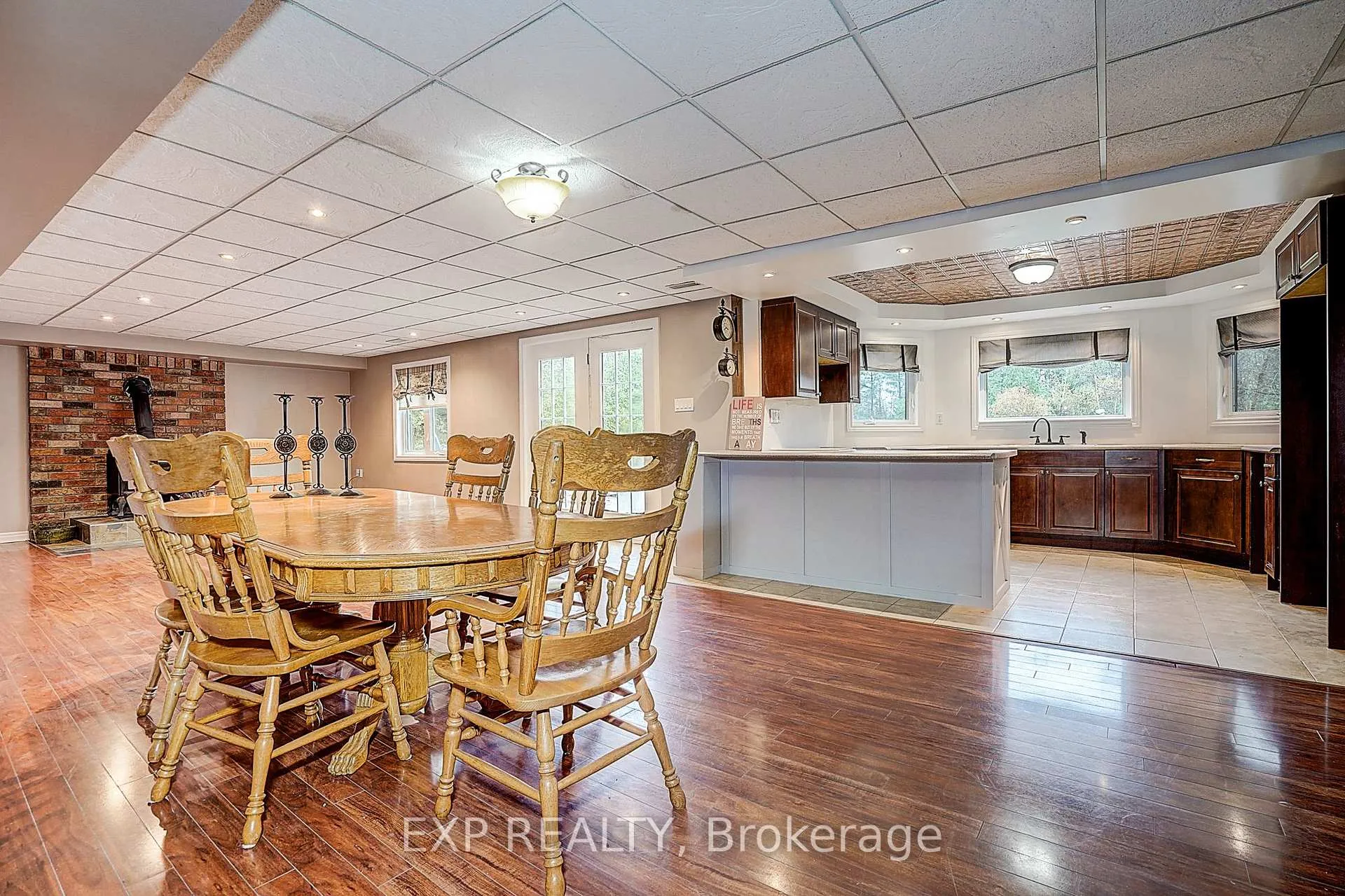 Photo 26 of 8327 Old Homestead Road, Georgina, Baldwin — HOMEH